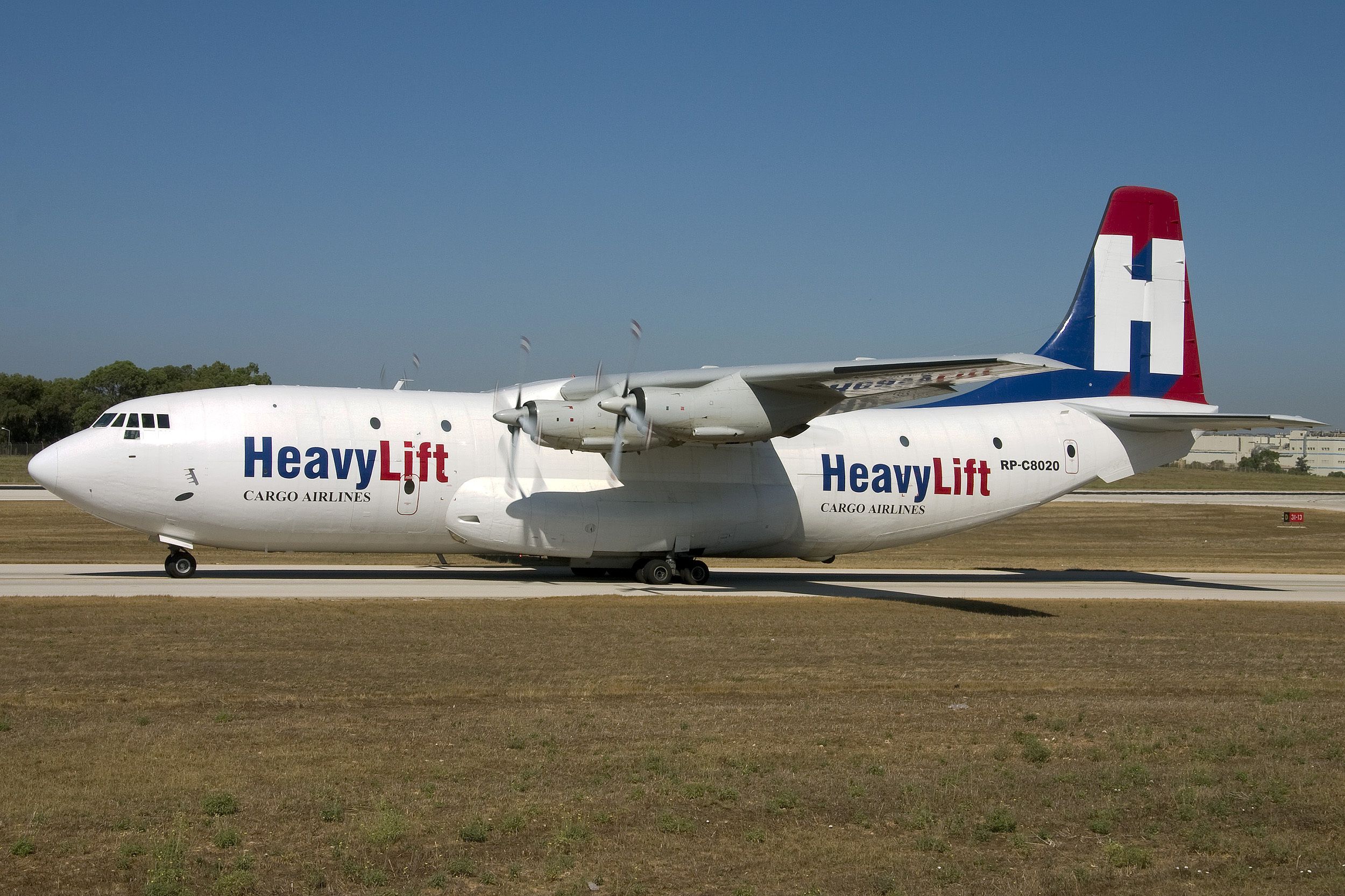 Heavy Lift Turboprop Freighter: 60 Years Of The Short Belfast