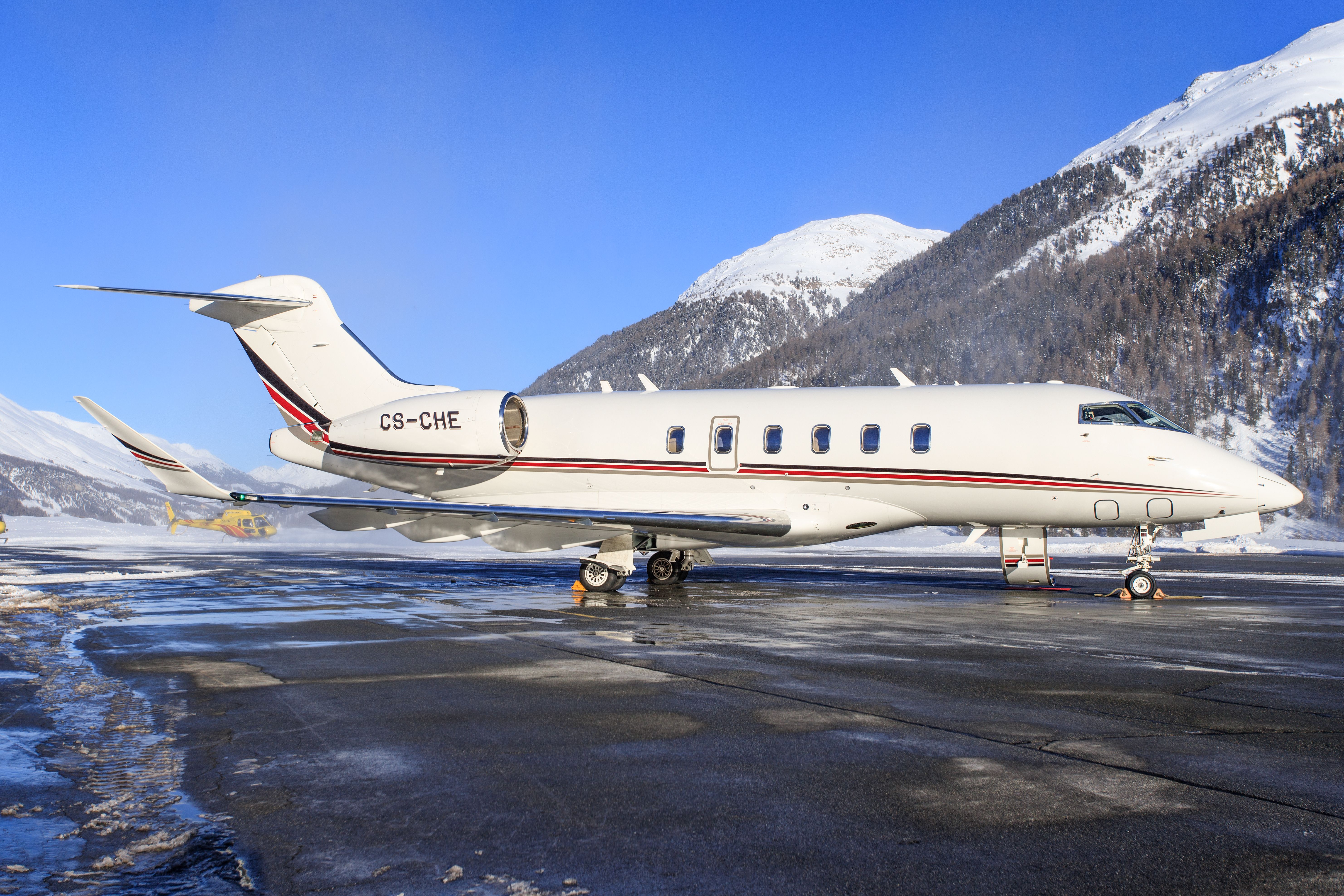 5 Fascinating Facts About The Bombardier Challenger 350