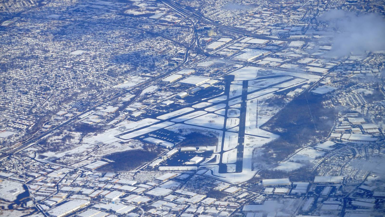 5 Reasons Why Teterboro Is The Airport Of Choice For Private Jets Flying To New York City