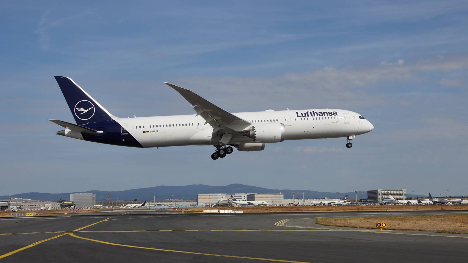 Lufthansa's Digital Trading Card Game: Everything You Need To Know