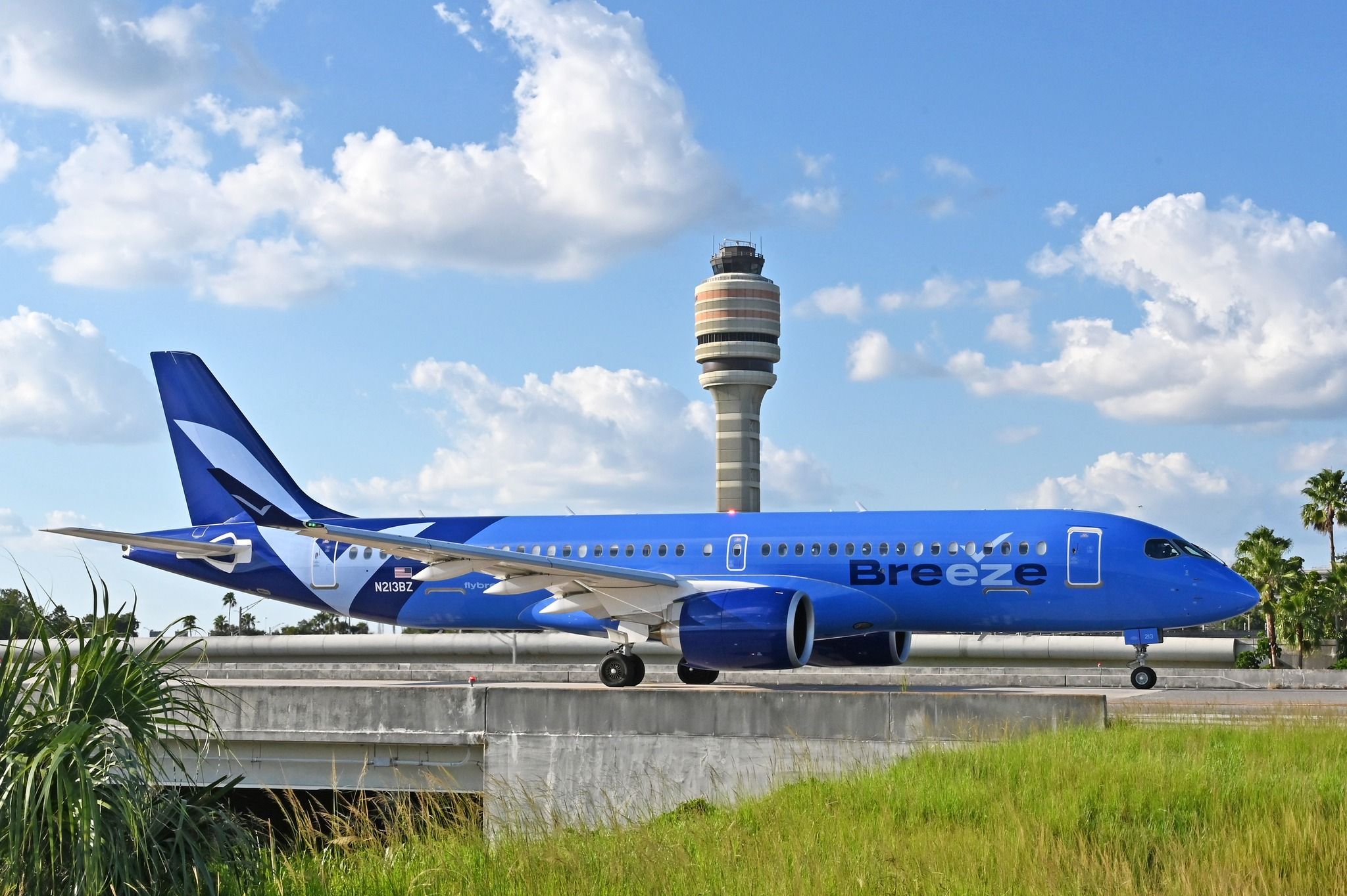 51st Destination: Breeze Airways Announces New Service To Manchester–Boston Regional Airport