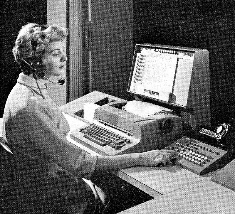 How Pan Am's Innovative Computer PANAMAC Revolutionized The Airline ...