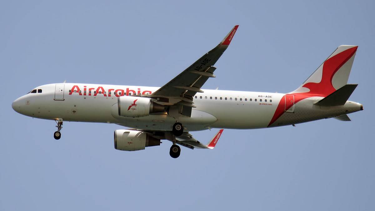 Oxygen Masks Released Following Cabin Pressure Issues On Air Arabia Airbus A320
