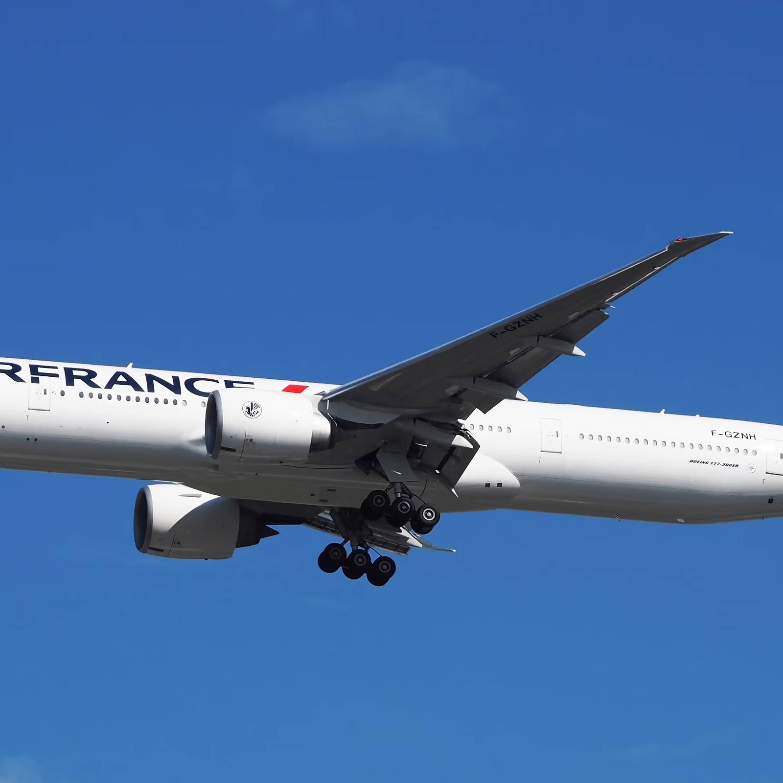 Air France's Boeing 777-300ER Seating Configurations: A Brief Guide