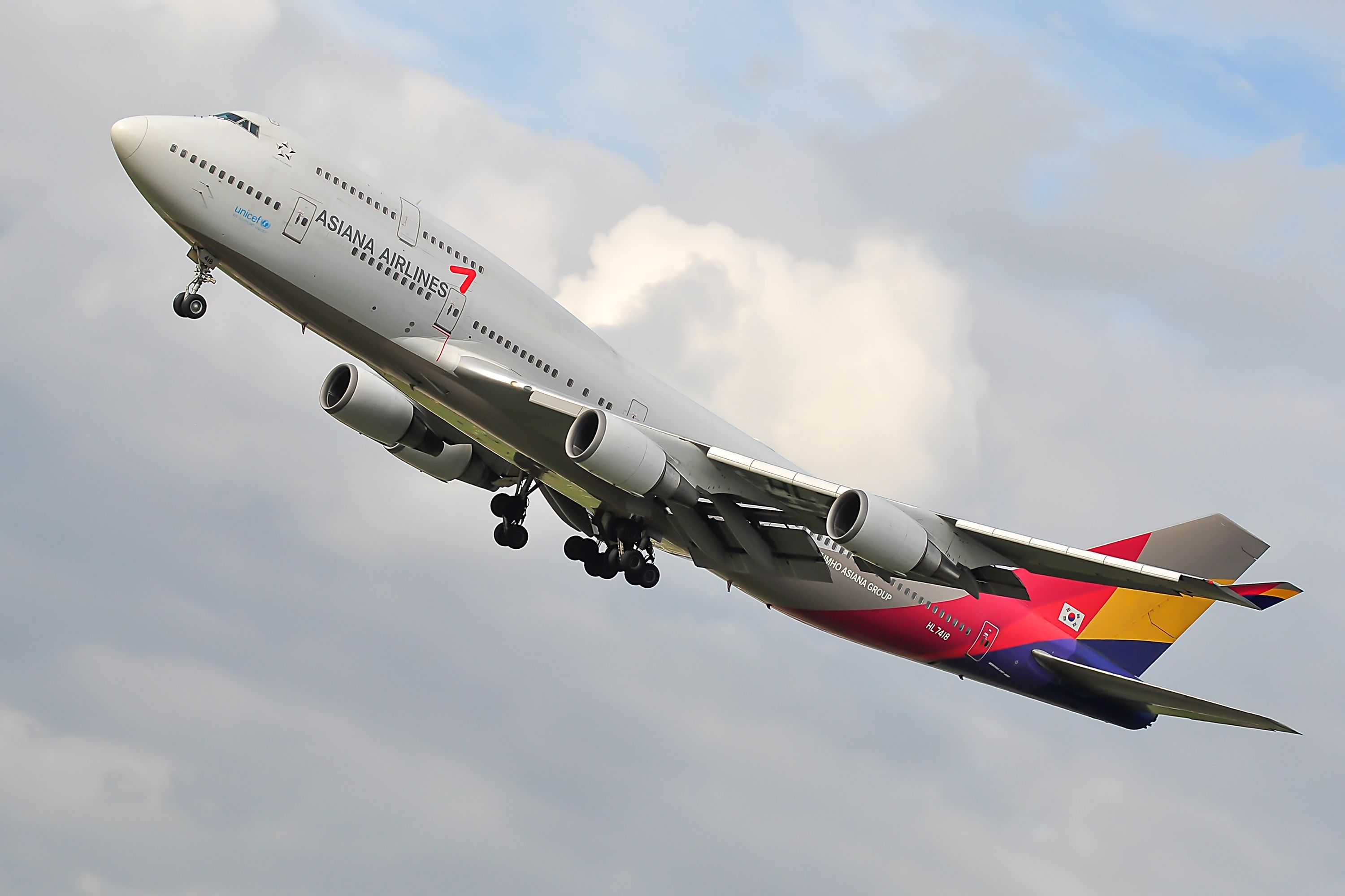 Asiana Airlines To Retire Its Last Boeing 747-400 Next Month