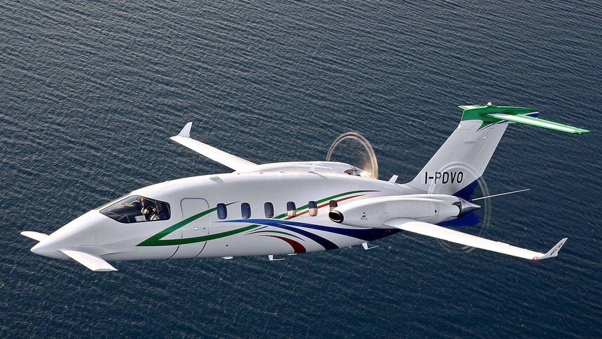 Making The Best Better: A Look At The Piaggio Avanti Evo