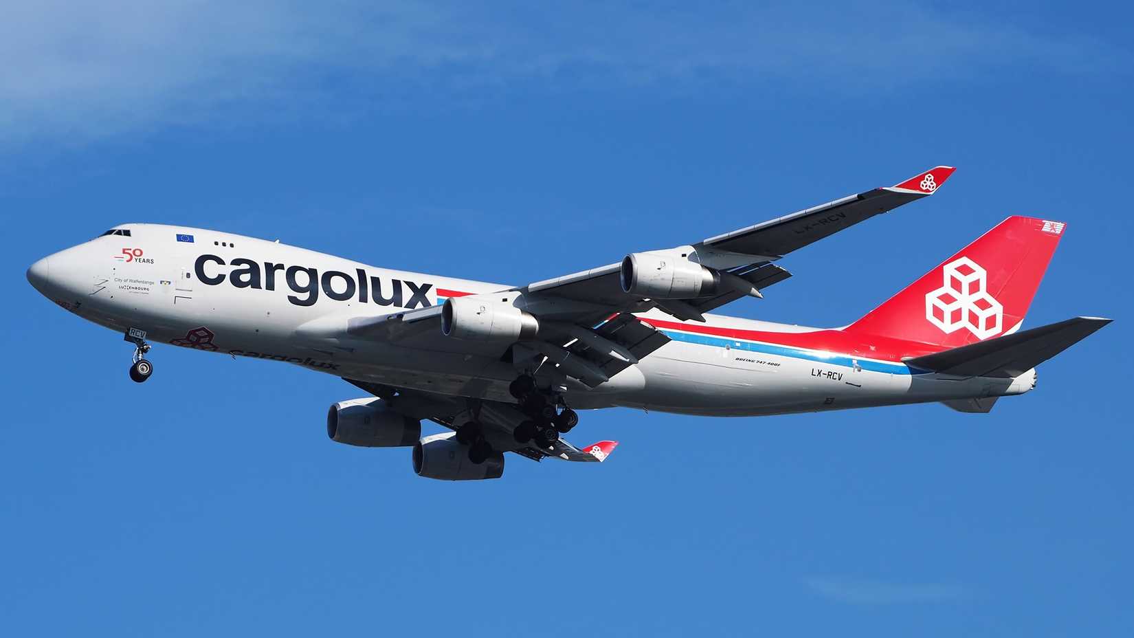 Cargolux Boeing 747-400F landing at BKK 