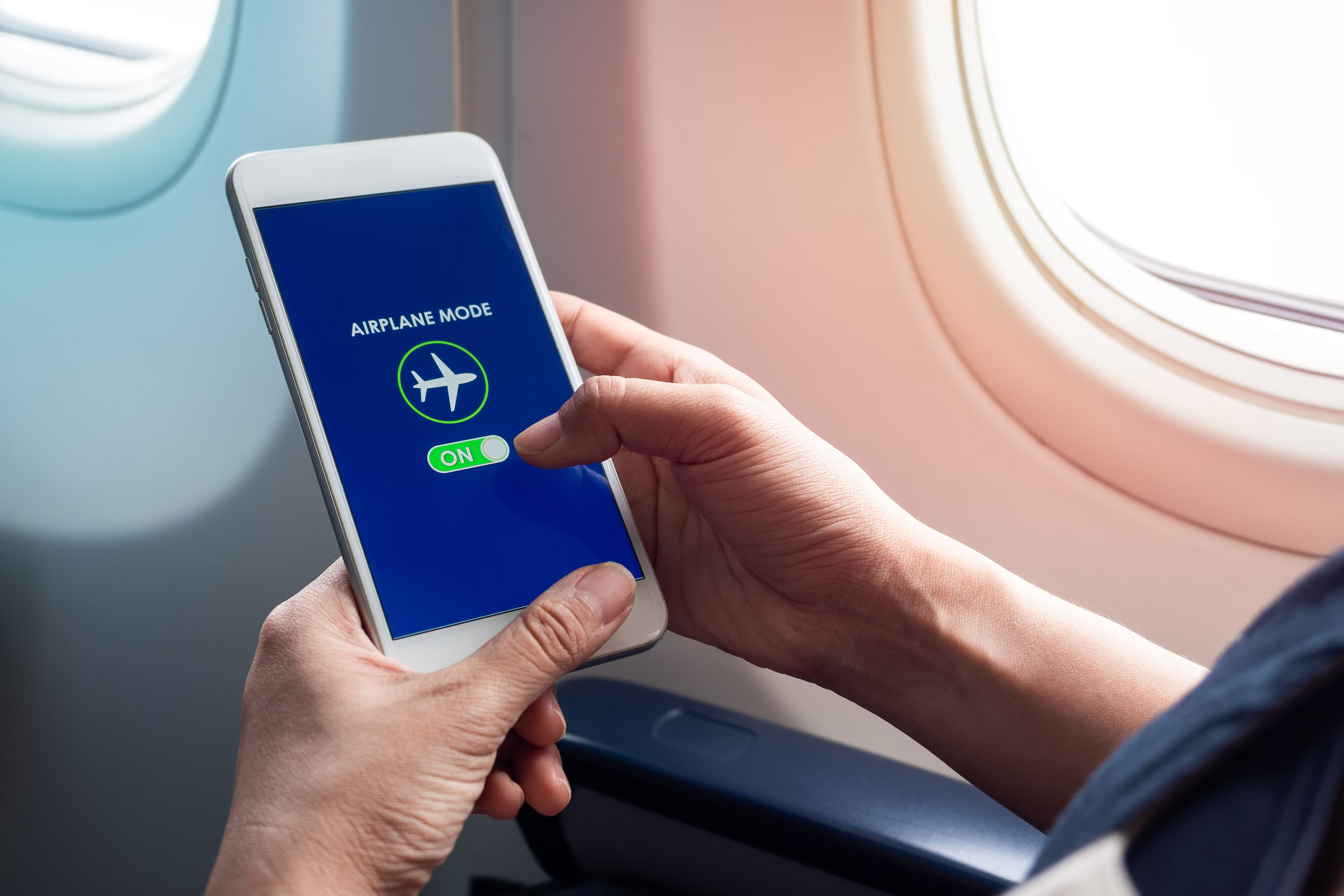 The Reasons Behind The Need For Passengers To Put Their Phones Into Flight Mode