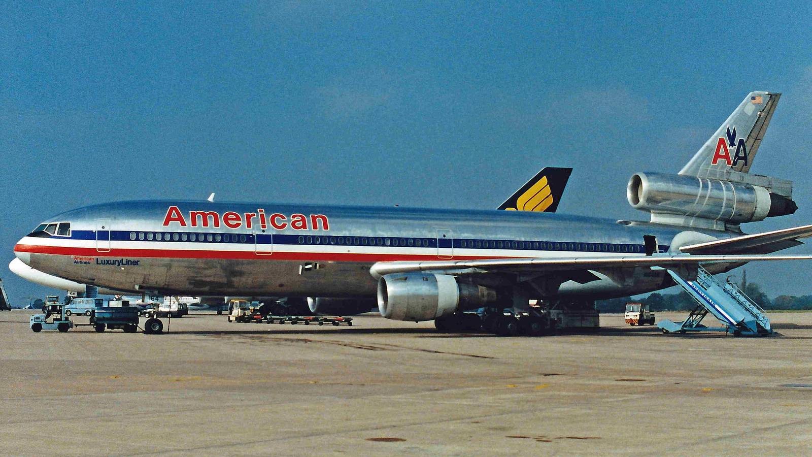 First Dc 10 54 Years Since Its First Flight: A Guide To The McDonnell Douglas DC-10 ...