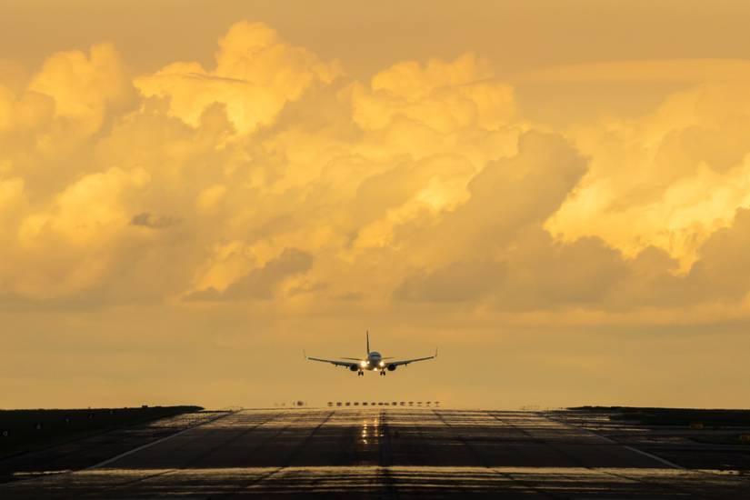 FAA Issues Ground Stop At Phoenix Sky Harbor International Airport Over ...