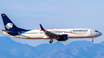 Aeromexico Boeing 737 MAX 9.