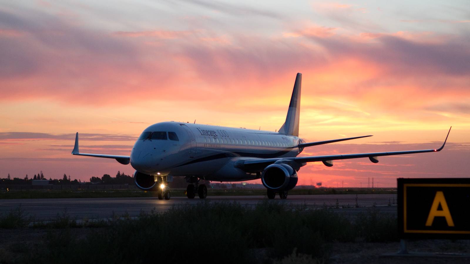 The Importance Of Teamwork: Everyone That Private Jet Flight Attendants Interact With During The Working Day
