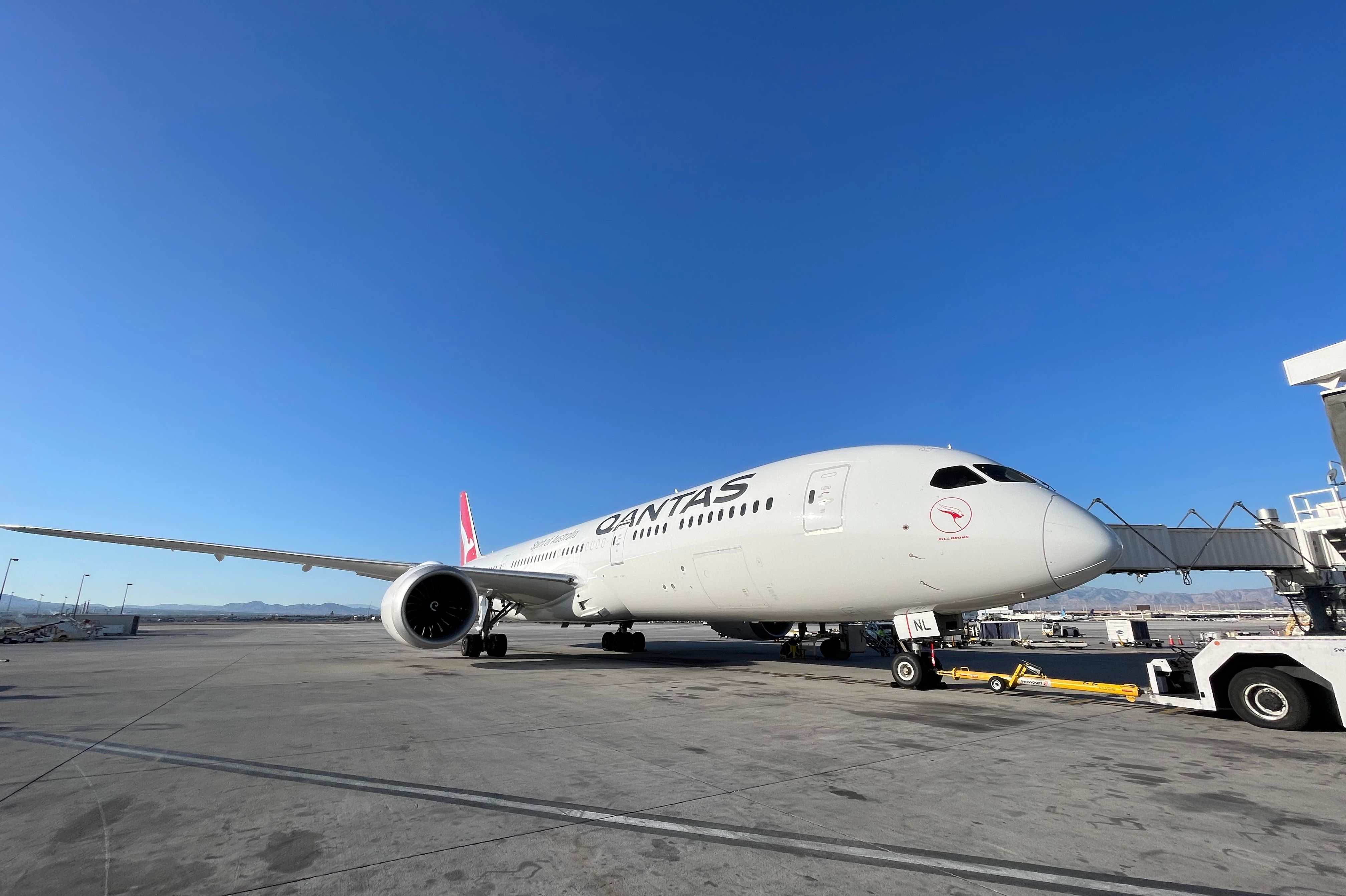 Harry Reid International Airport Welcomes 2 Qantas Charters For Rugby Games