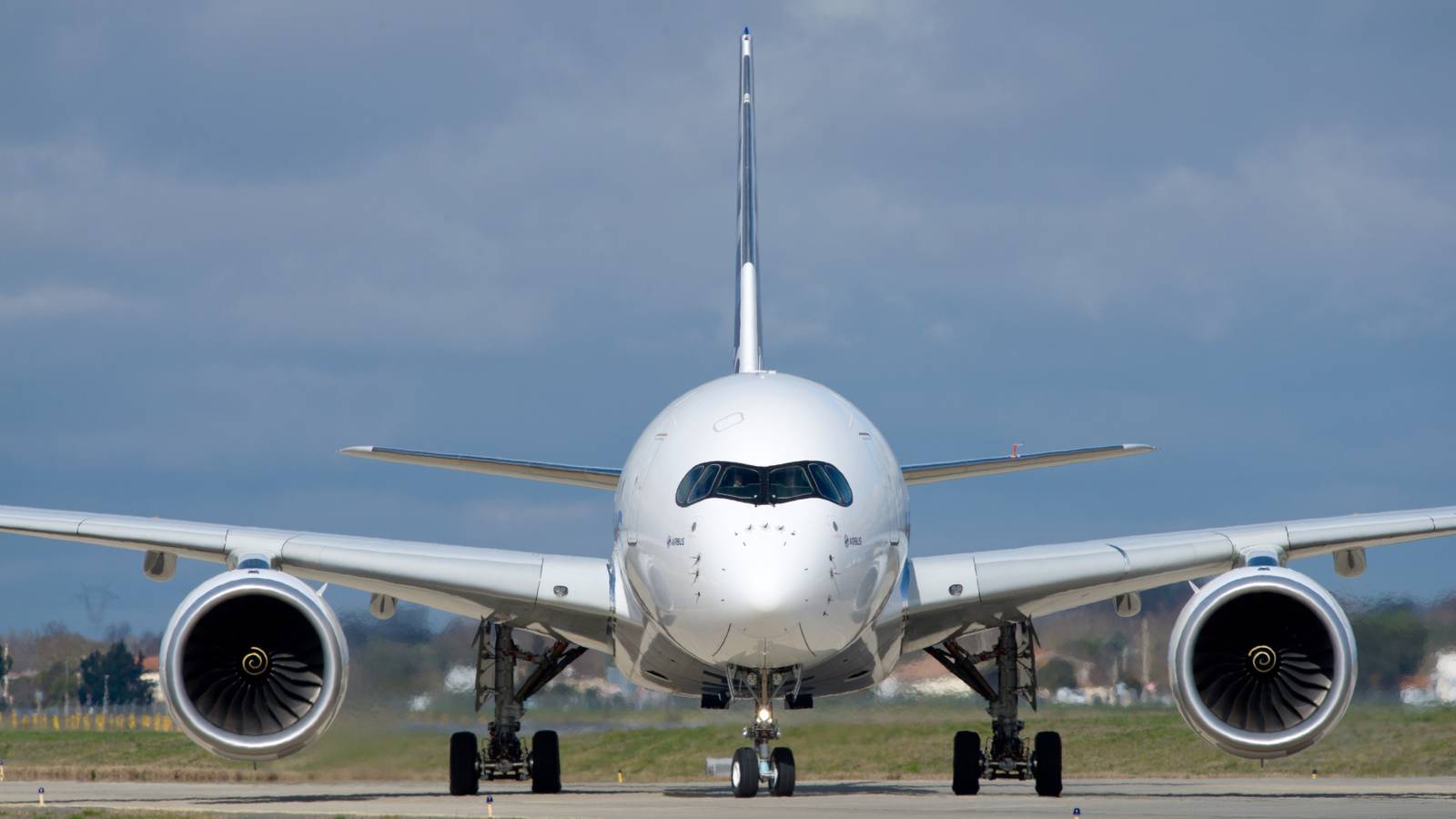 Jet Fly Pascal Airbus CEO Says A350 Production Will Return To Profitable Rates