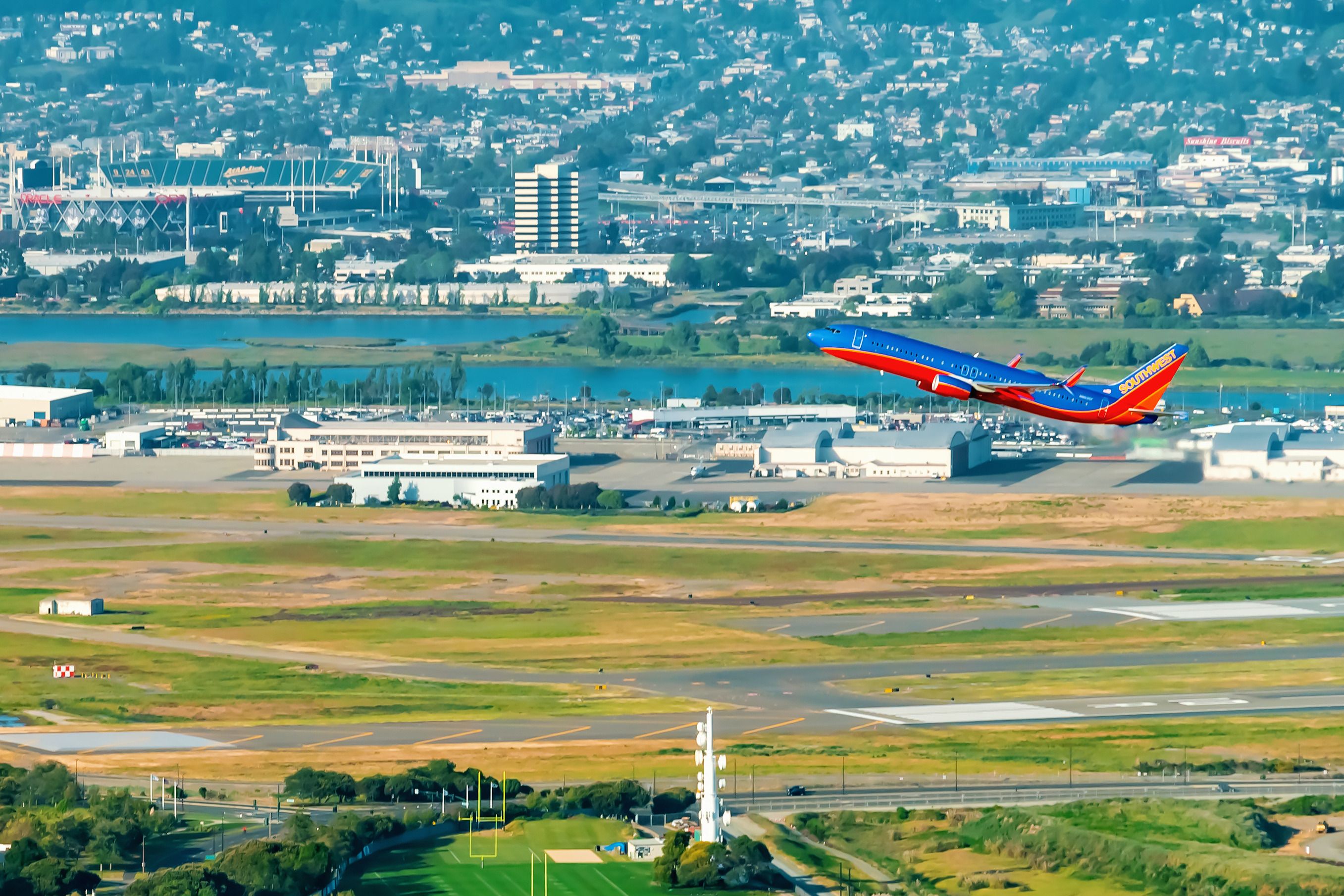 Airport Improvements: Oakland International Airport Completes Phase 1 Of Taxiway Rehabilitation