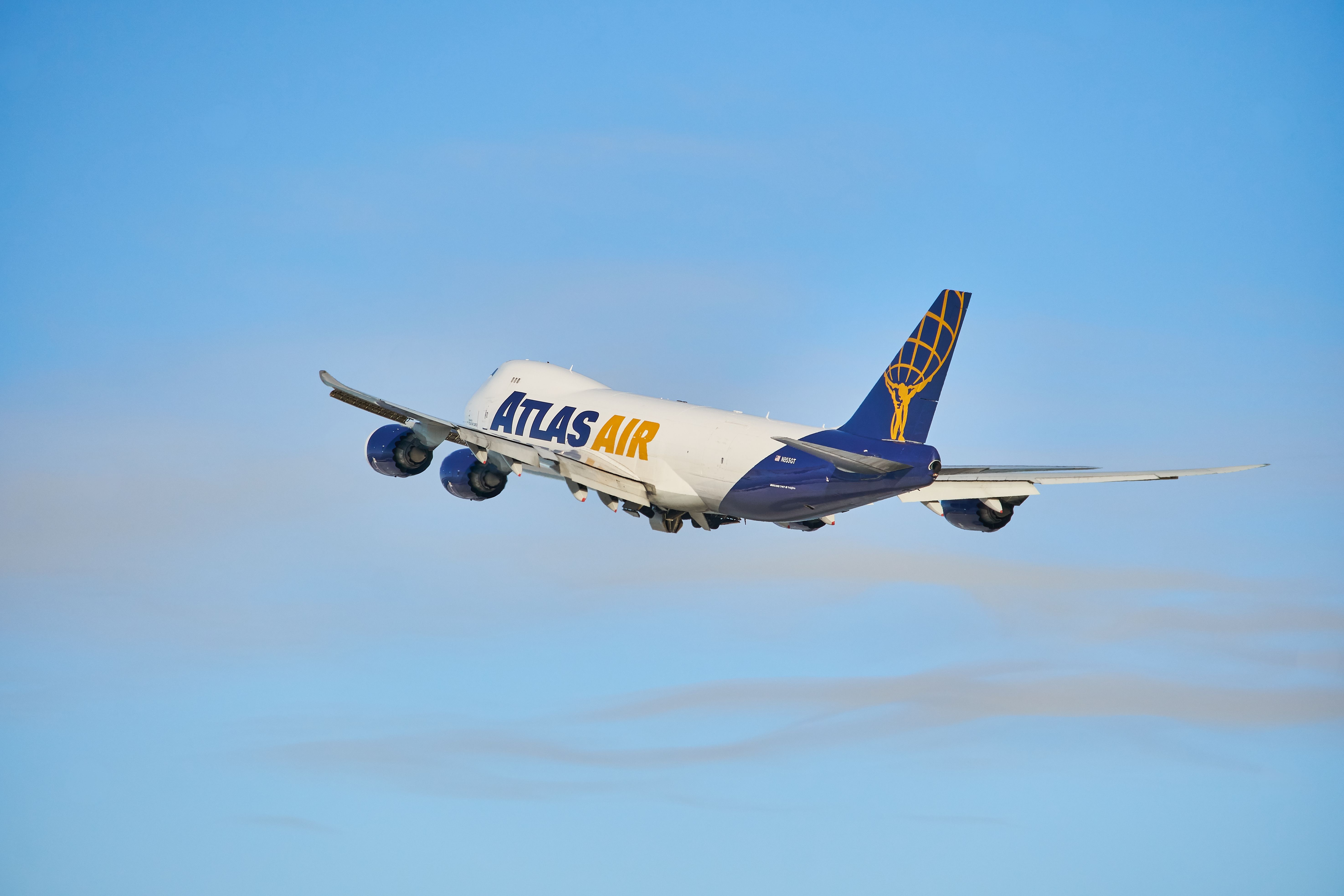 NTSB Releases Preliminary Report Following Atlas Air Boeing 747-8 Engine Fire In Miami