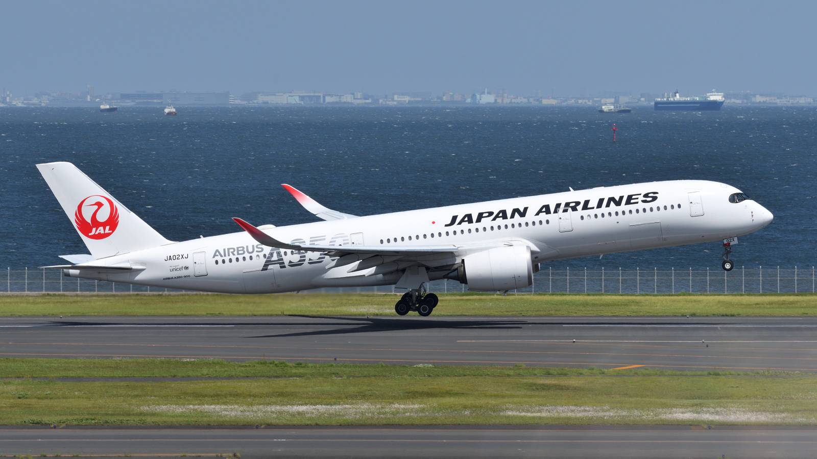 Japan Airlines Confirms New Injuries In Airbus A350 Haneda Airport Collision
