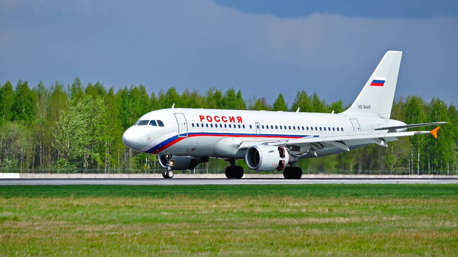 Moldovan Firms Brokered $15 Million Worth Of Aircraft Parts To Russia Despite Sanctions