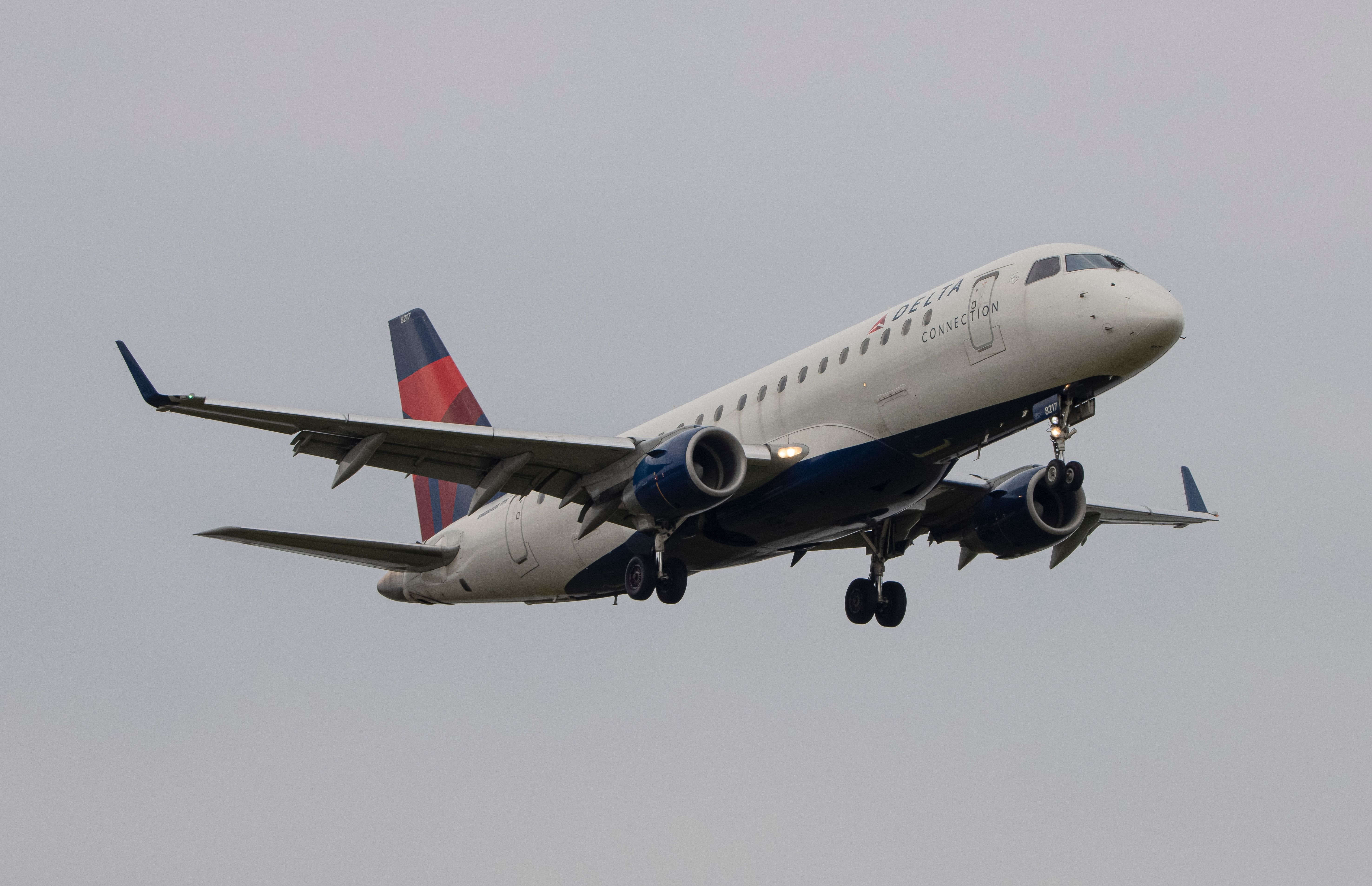 Delta Air Lines Will Now Not Start LaGuardia - Tulsa Route Until September