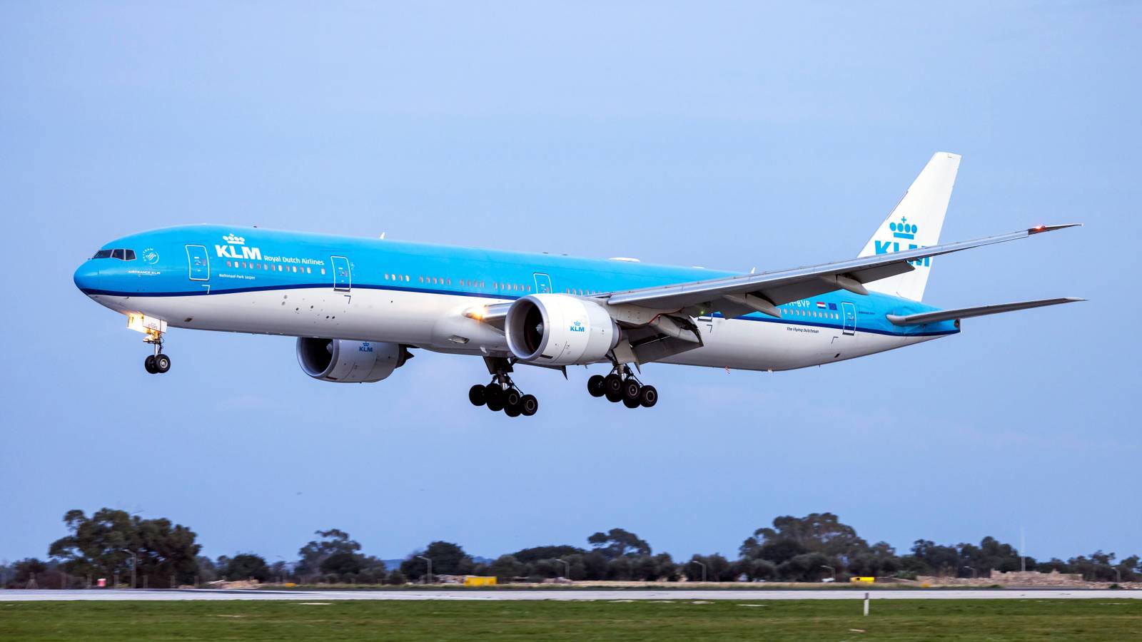 Analysis: KLM's Busiest & Least Busy Routes By Flights, Seats & ASMs