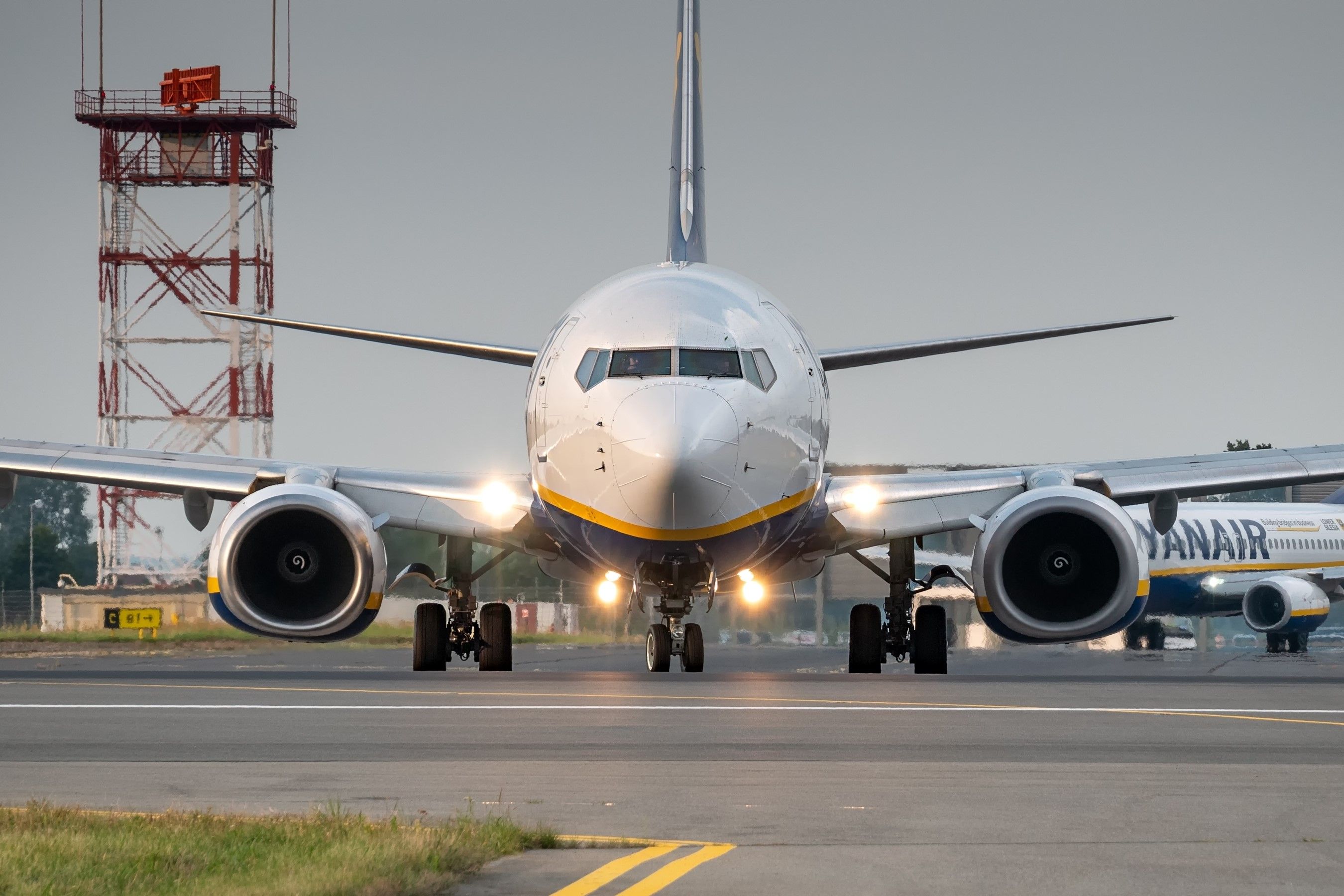Ryanair Warns That Aircraft Delivery Delays Will Push Air Fares Higher
