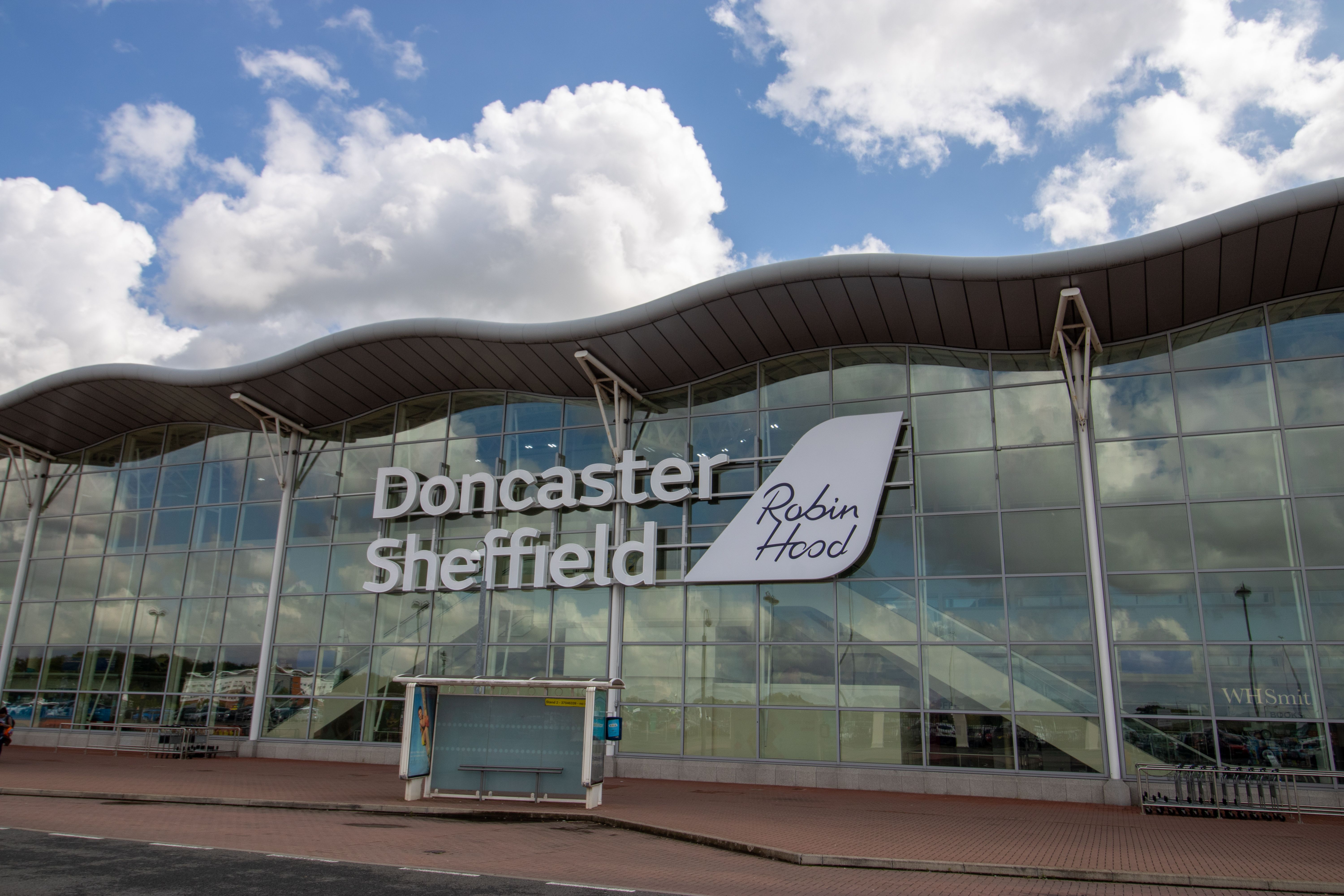 UK Transport Secretary Offers Doncaster Sheffield Airport £30 Million Annual Lifeline