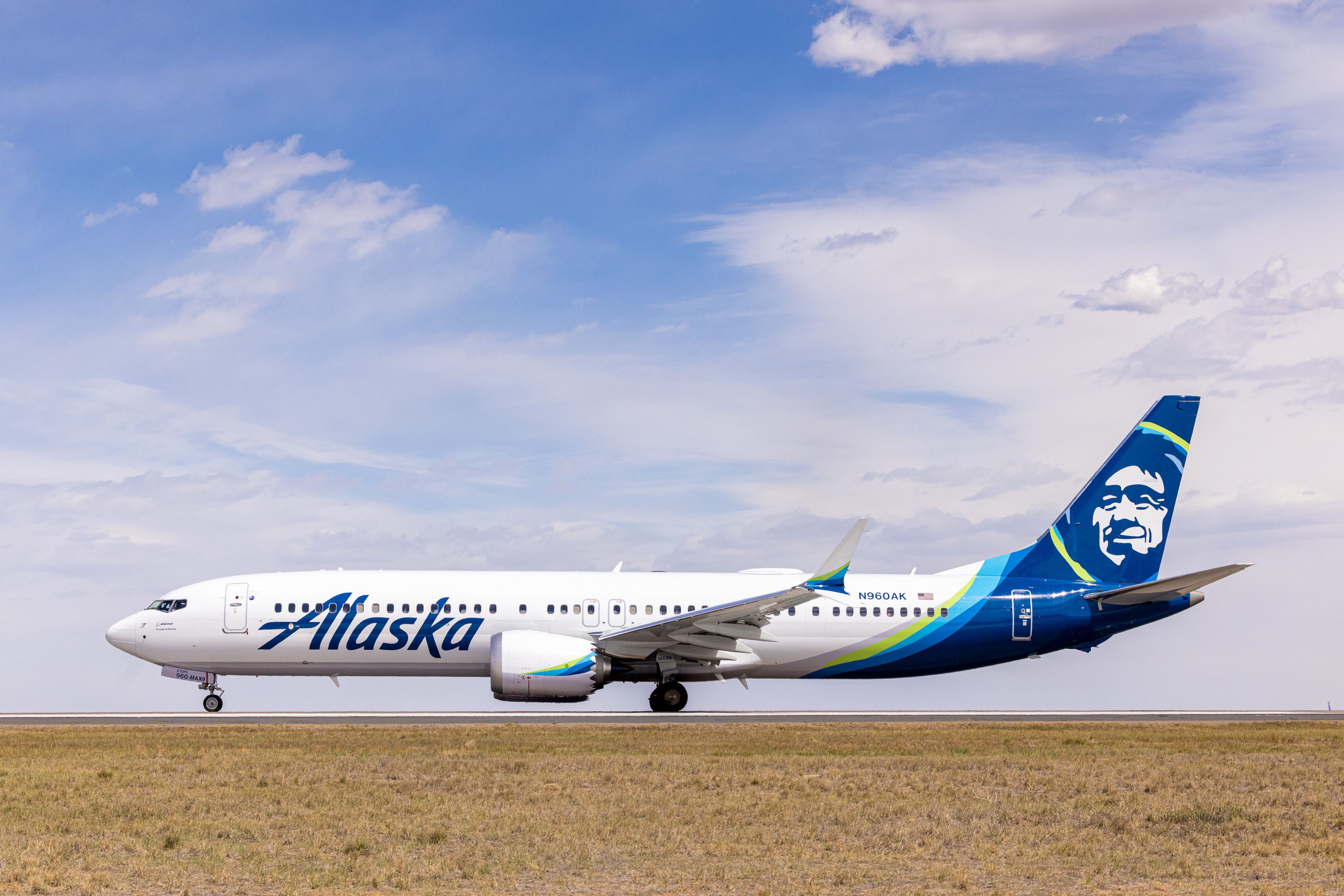 Alaska Airlines Introduces Subscription Program For Early Access To Fare Sales