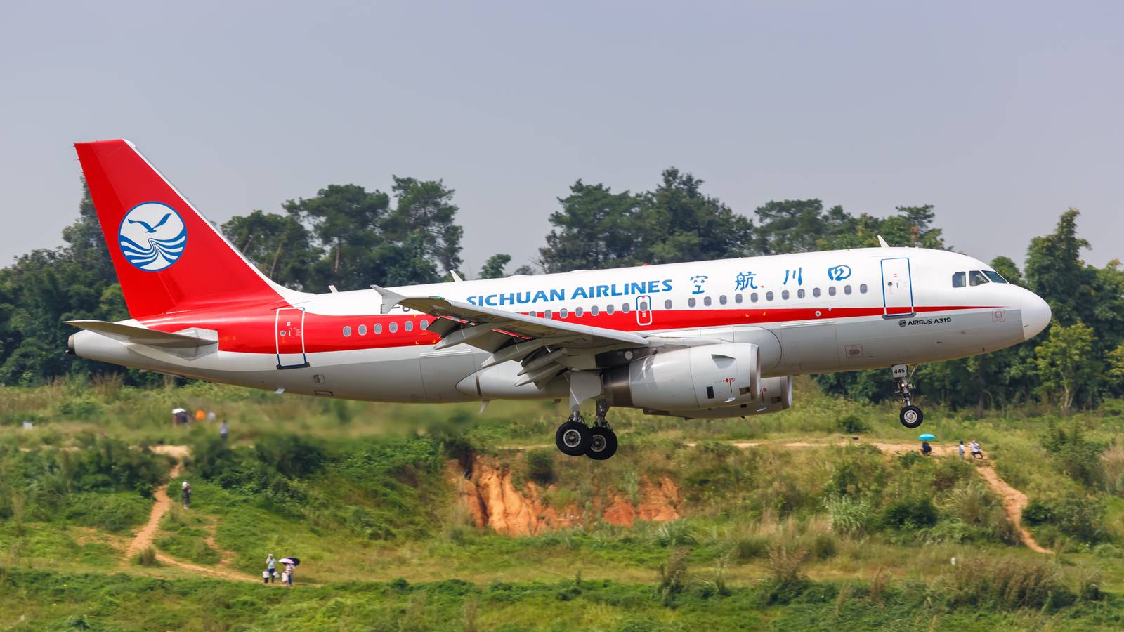 Not Just British Airways 5390: Did You Know A Sichuan Airlines Jet Also Experienced A Windscreen Blowout?