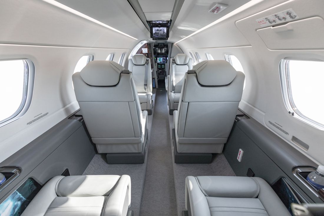 Phenom 300 Interior