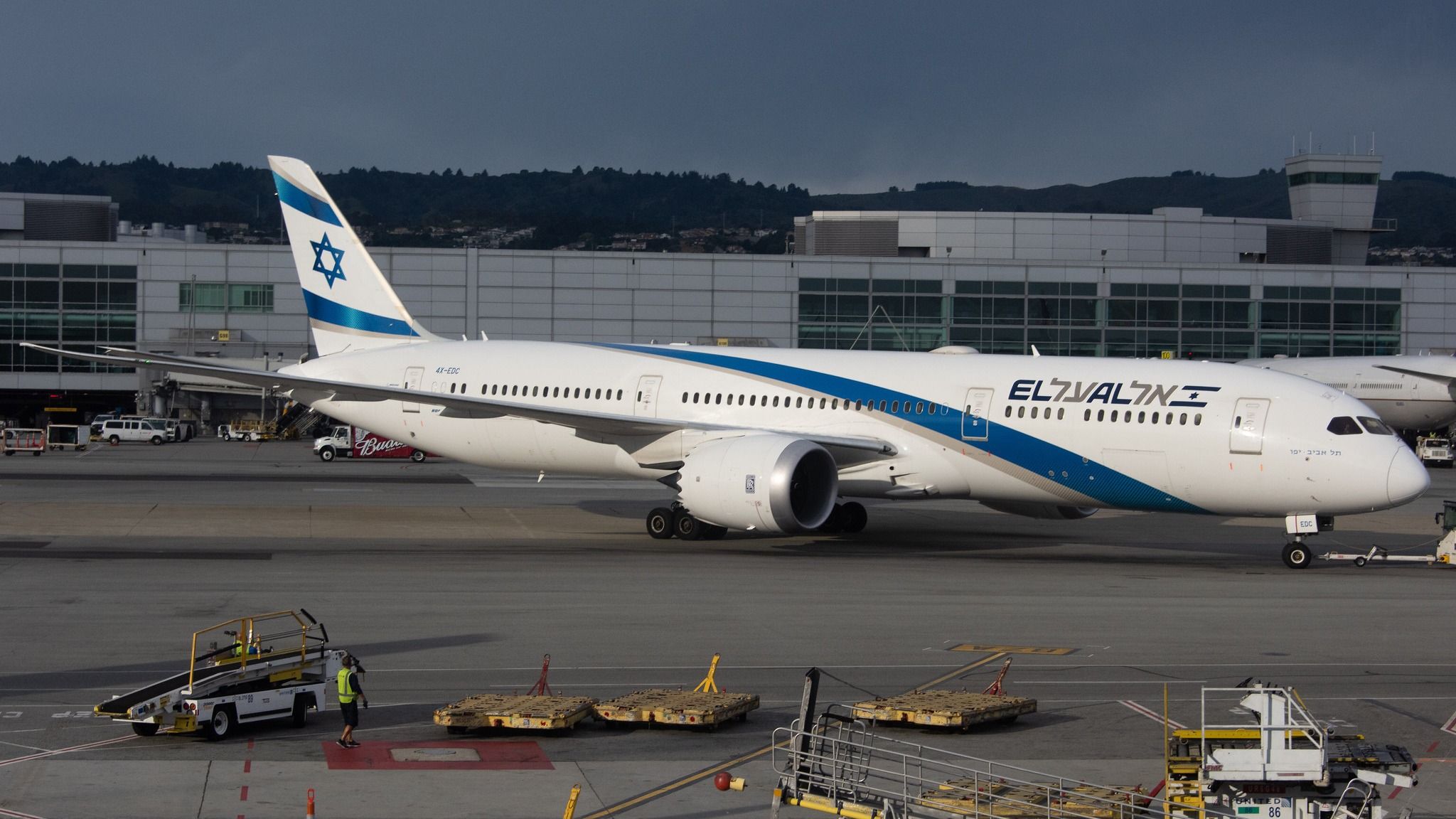 EL AL Signs Preliminary Order For Up To 9 More Boeing 787-9