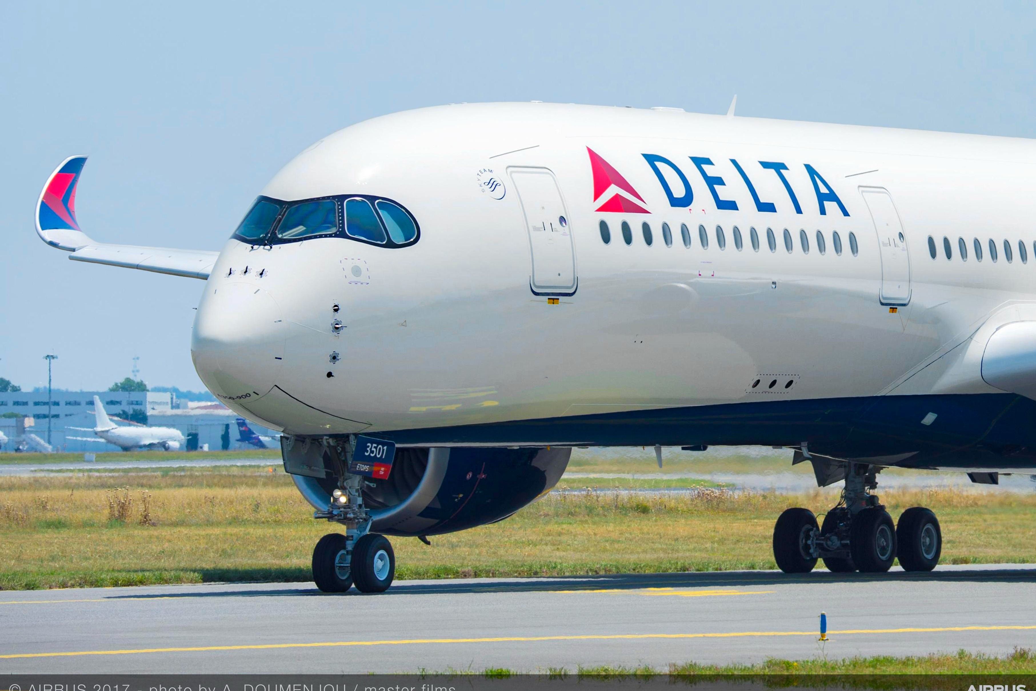 Delta Air Lines Drops Los Angeles-Shanghai Route From Its Schedule