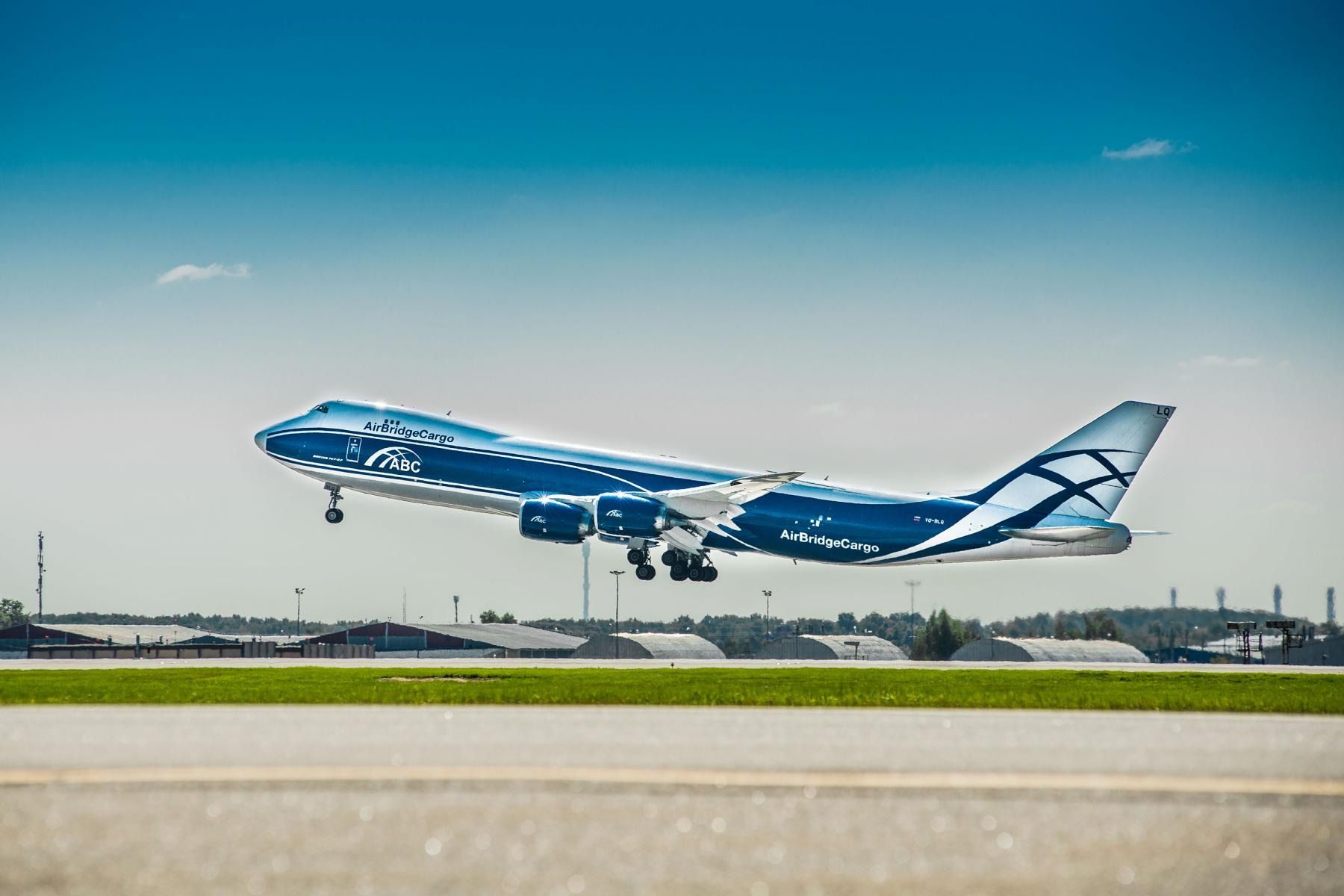 Parked Russian Boeing 747 And 737 Reactivated After 2 Years