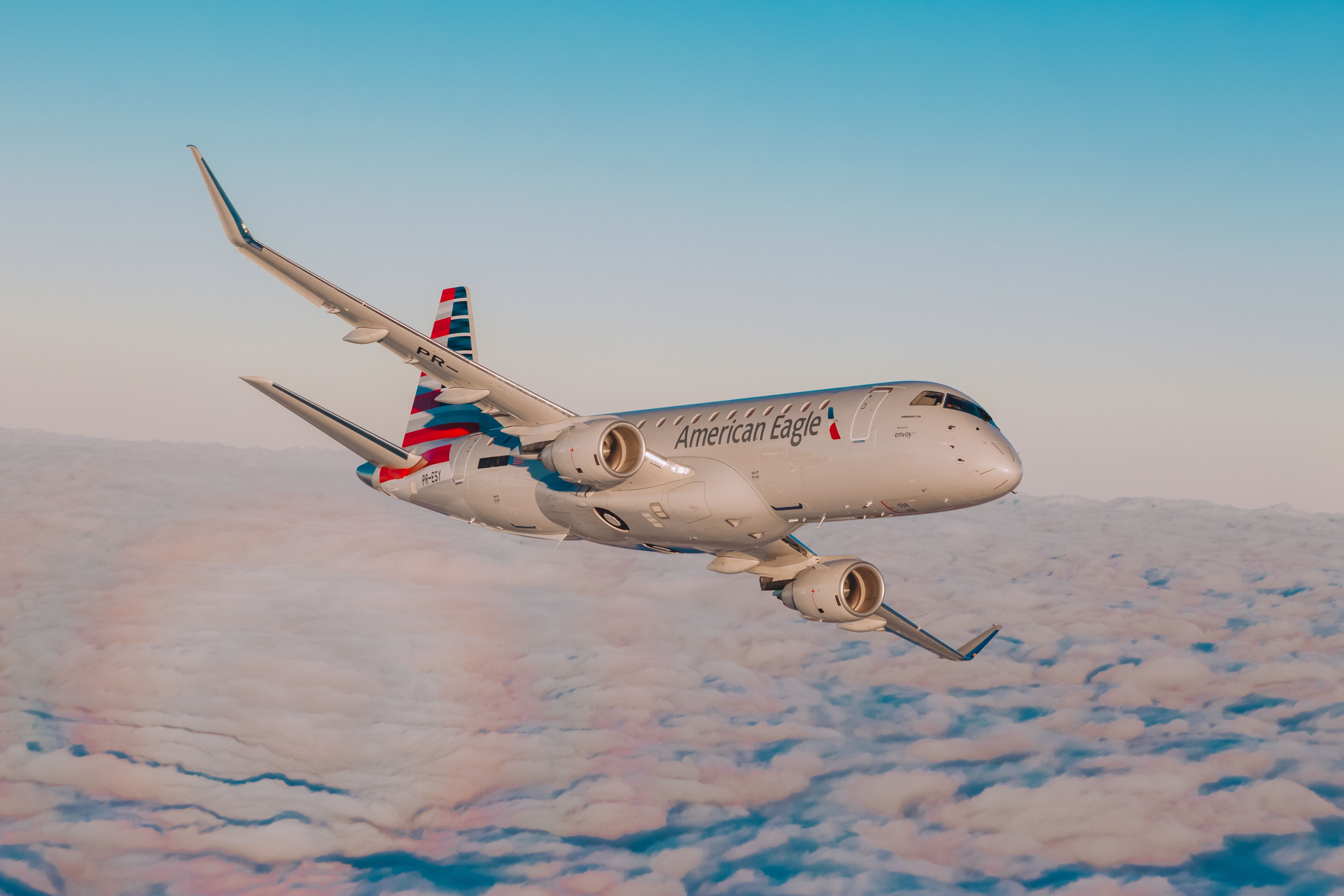 An American Airlines as American Eagle Envoy Embraer E175