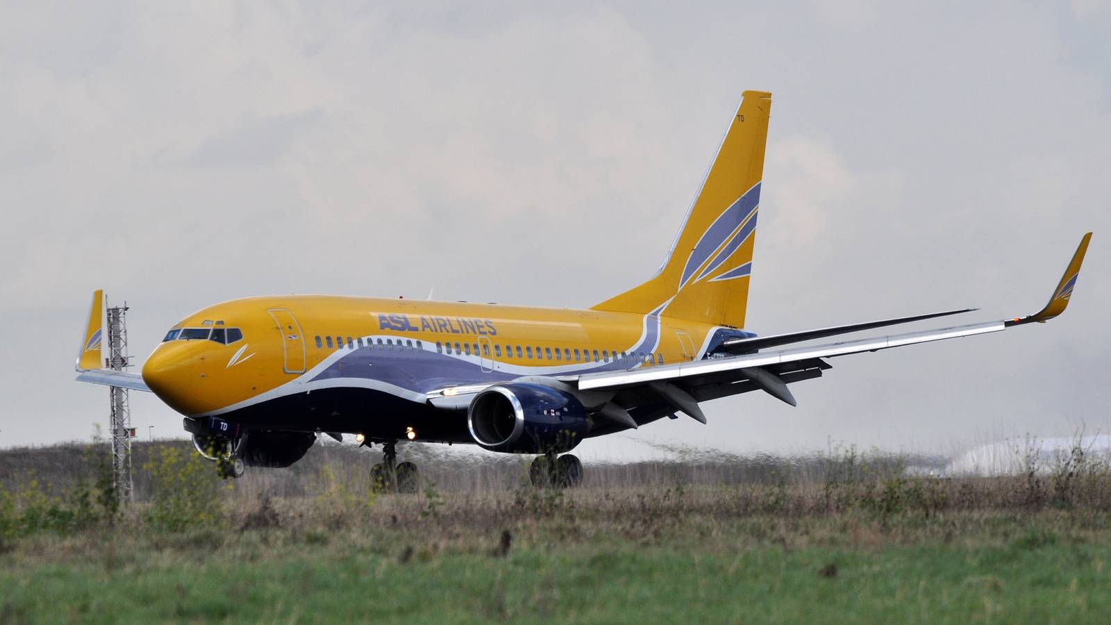 ASL Airlines Plans 6 Hour 30 Minute Domestic Transatlantic Boeing 737 Flights
