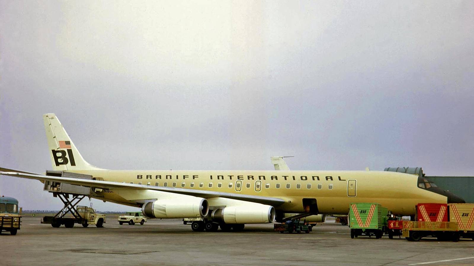 Braniff International: A Trailblazer In Airline Livery Design