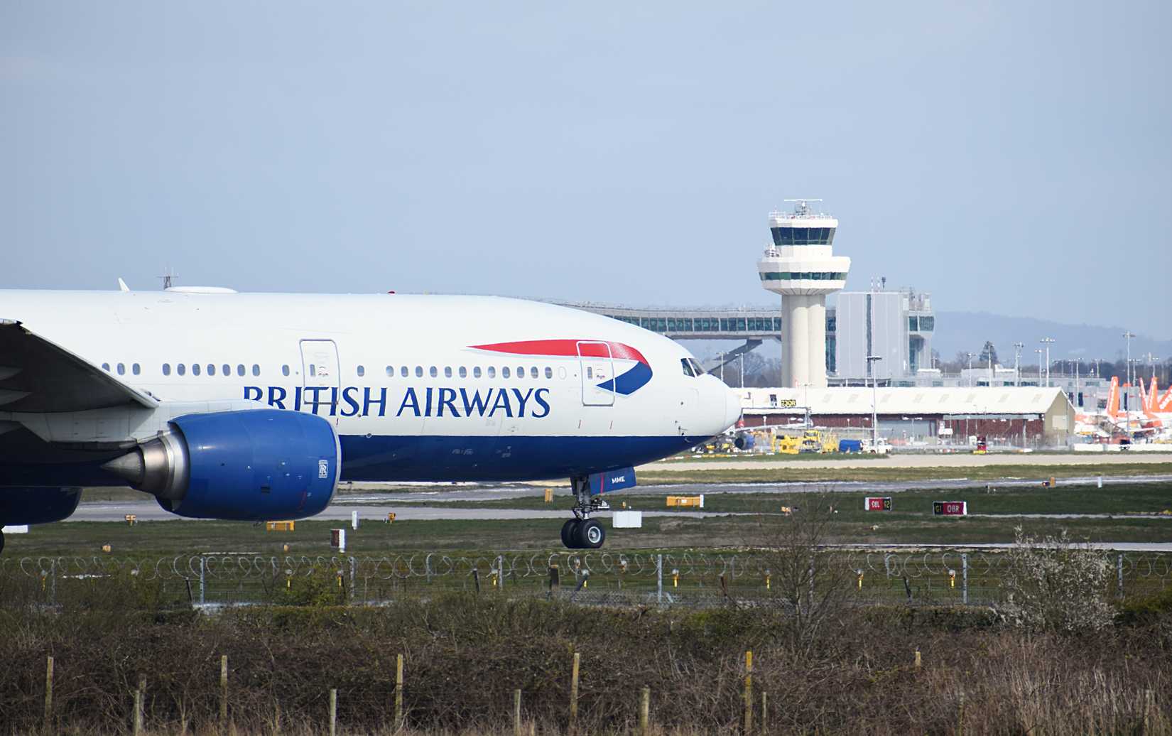 British Airways 777-200ER taxiing at Gatwick
