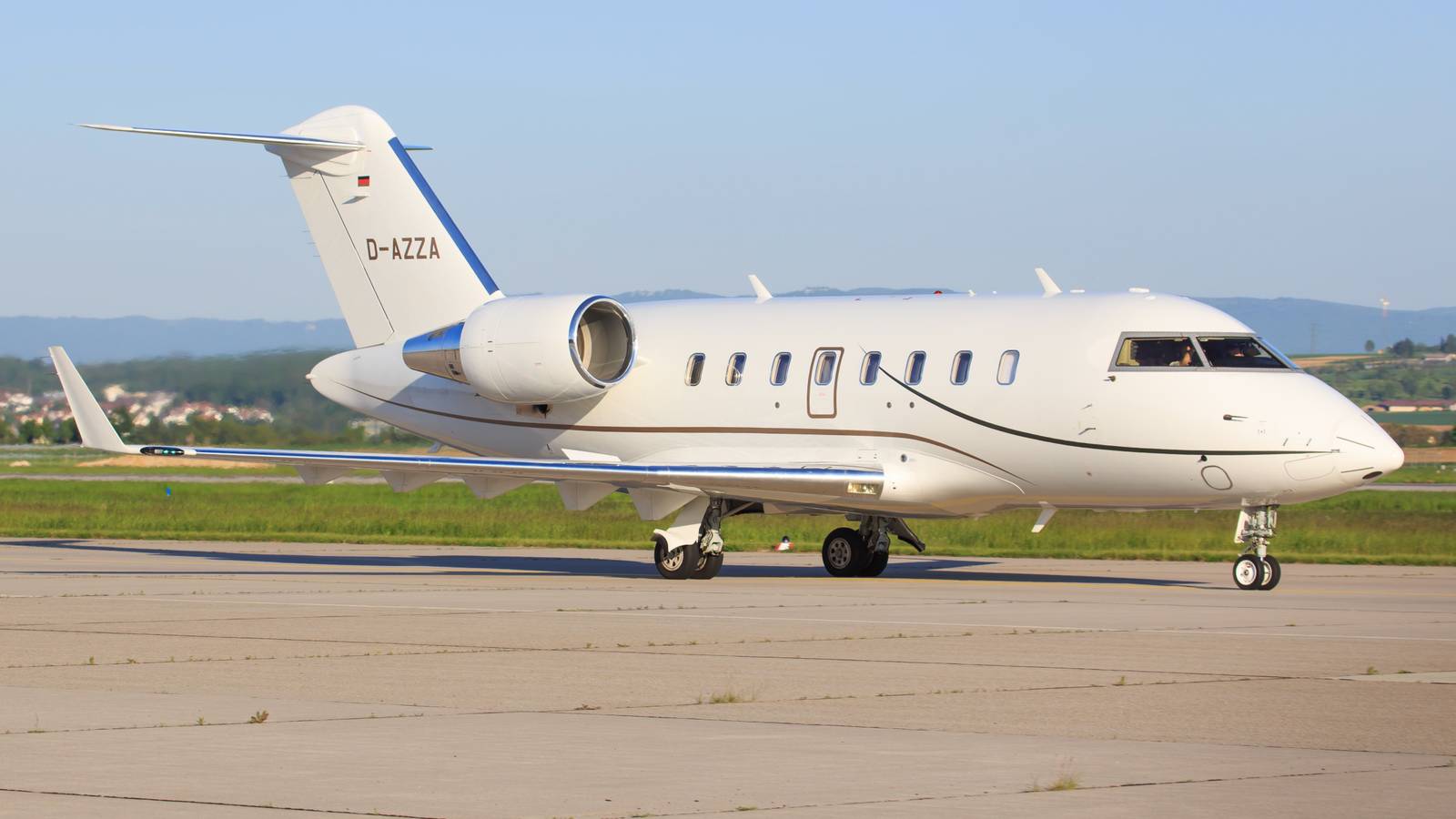 Bill Lear Concept: A Guide To The Bombardier Challenger 600 Jet