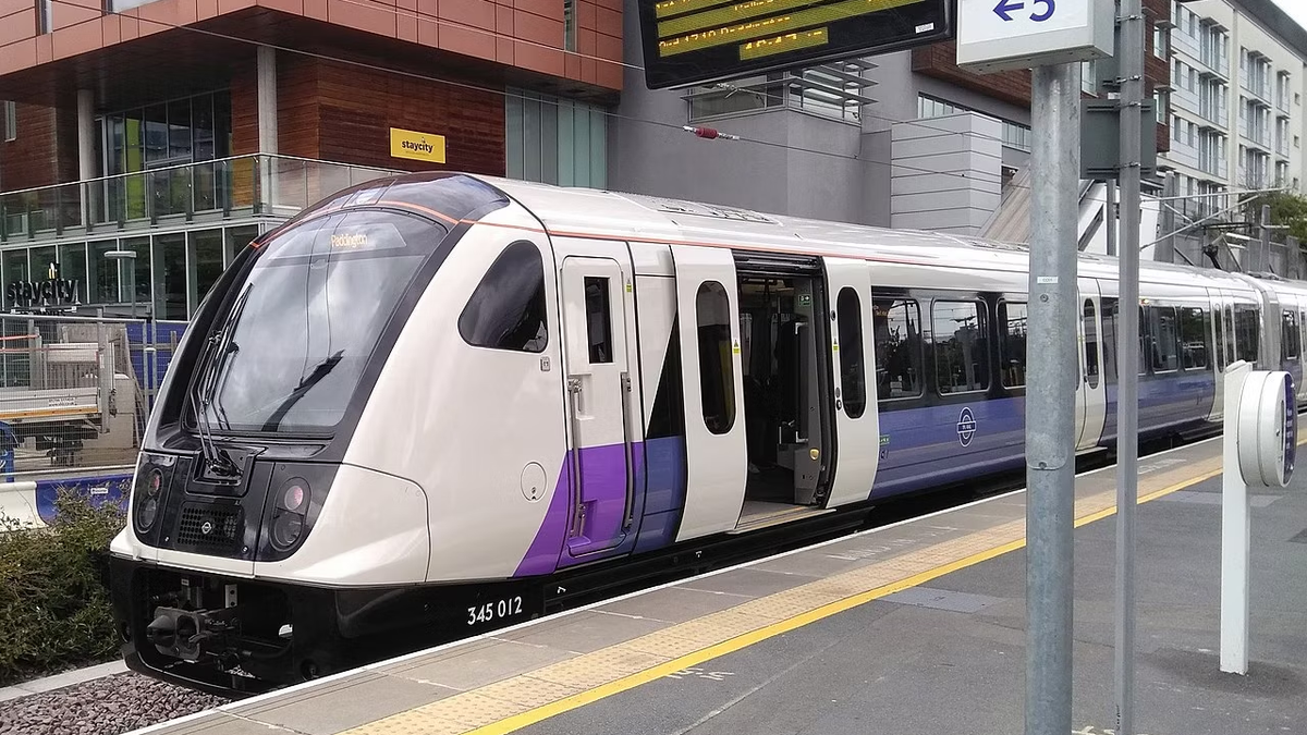 The Options For Traveling From Heathrow To Central London By Rail