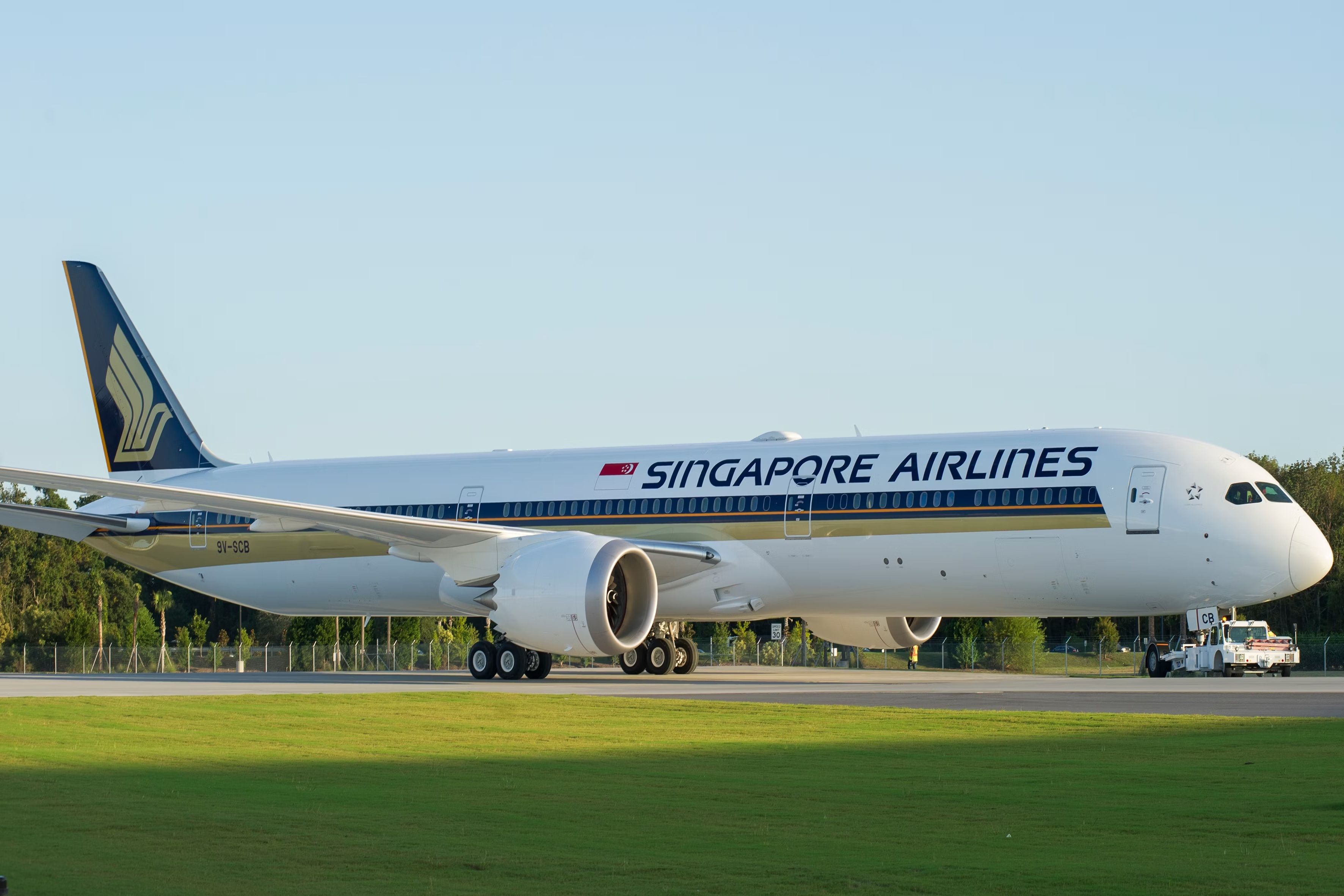40 Years Of Singapore Airlines In Adelaide: From Boeing 747s to 787s