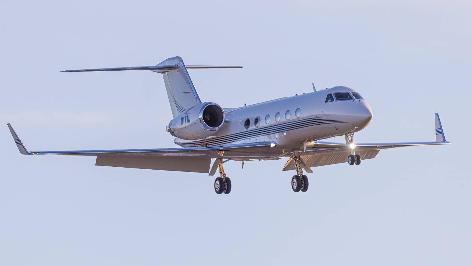 Produced For Over 30 Years: A Guide To The Gulfstream GIV-SP