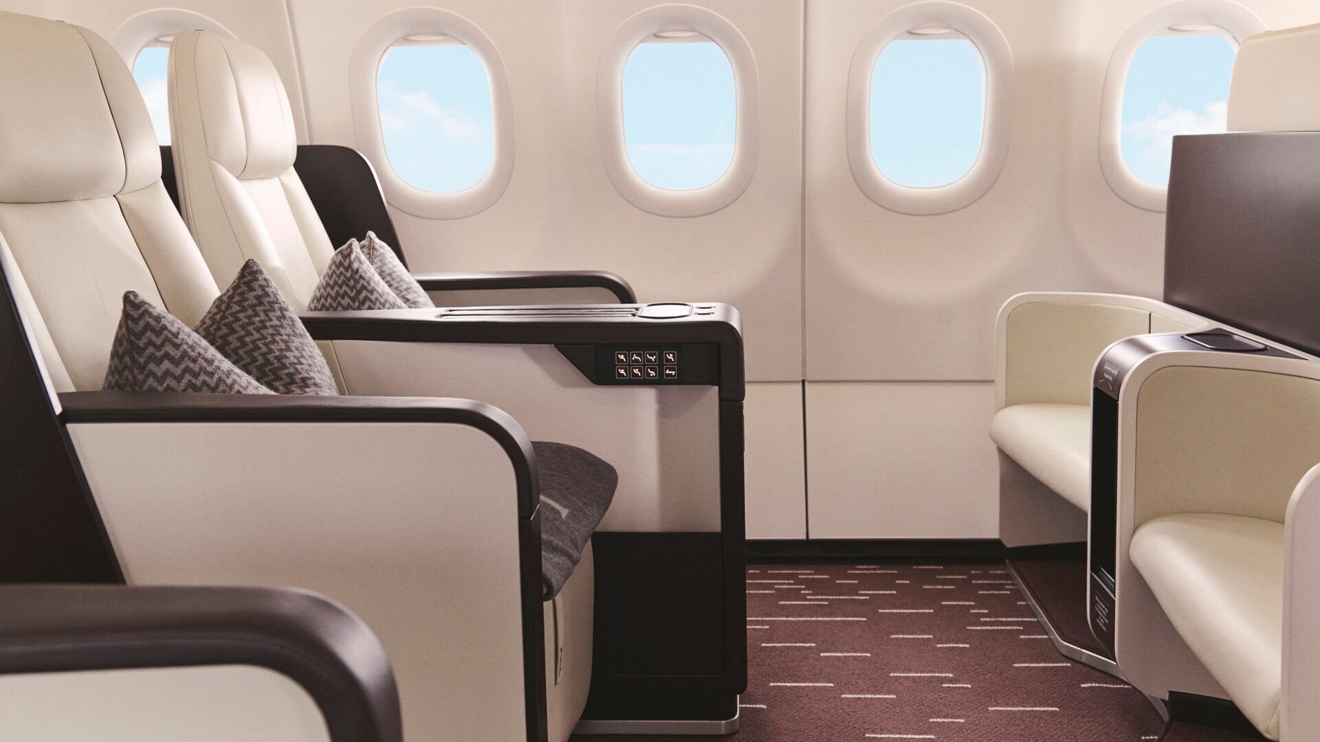 Love Space? These Private Jet Experiences Let You Stargaze Like Never ...