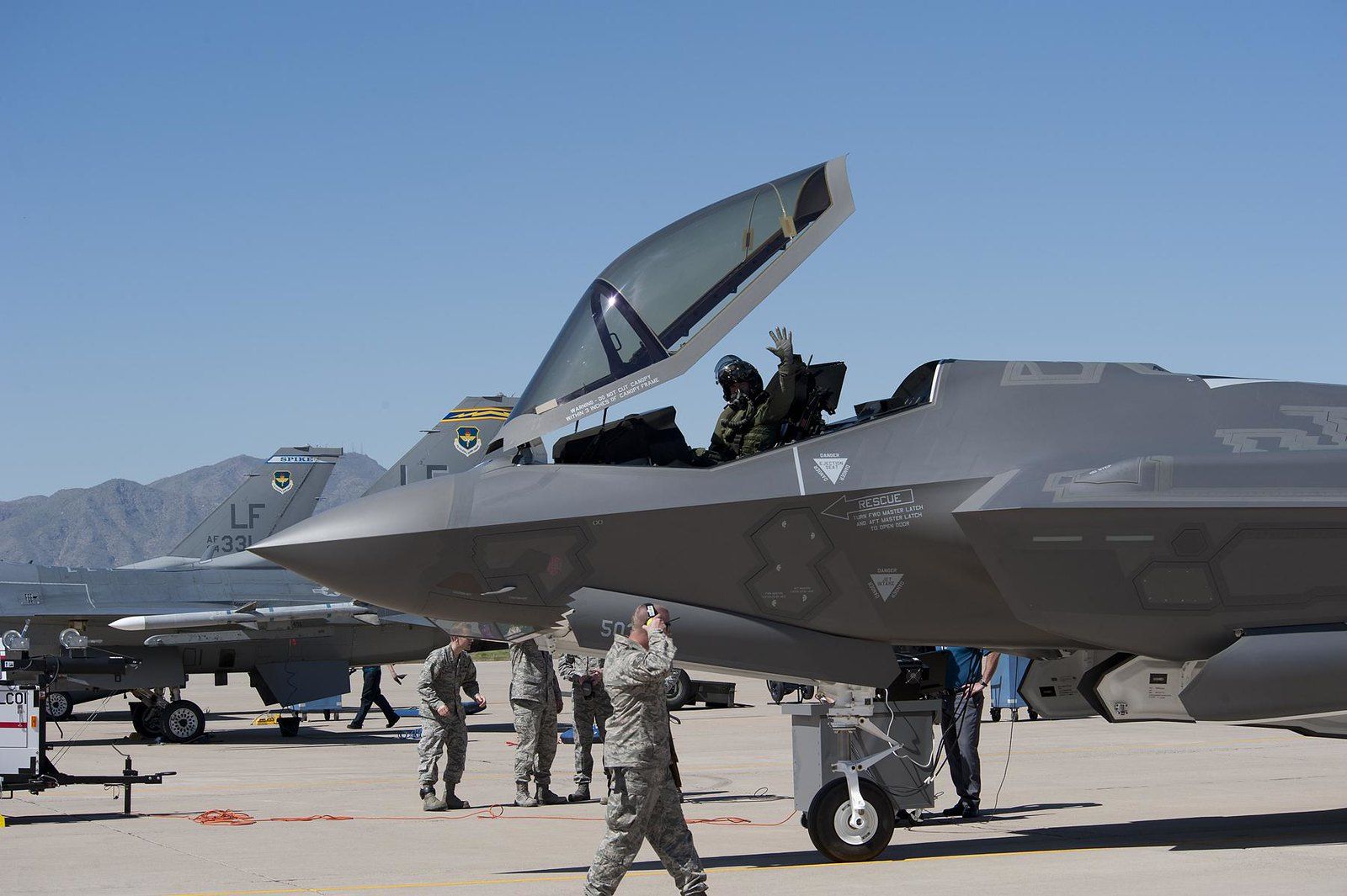 Top 5 Senior Leaders Of The United States Air Force & What They Do