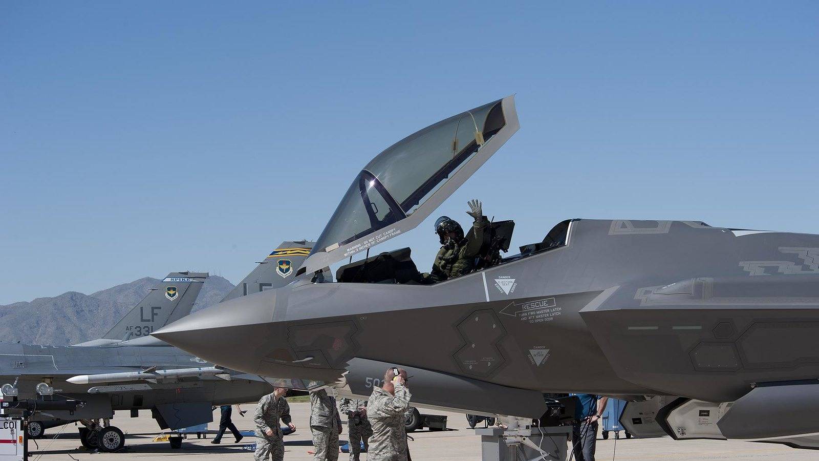 Top 5 Senior Leaders Of The United States Air Force & What They Do