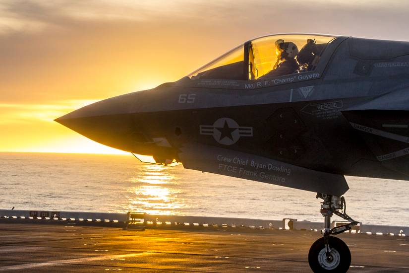 5 Amazing Facts About The F-35 Helmet Worn By Pilots Of The Lightning II
