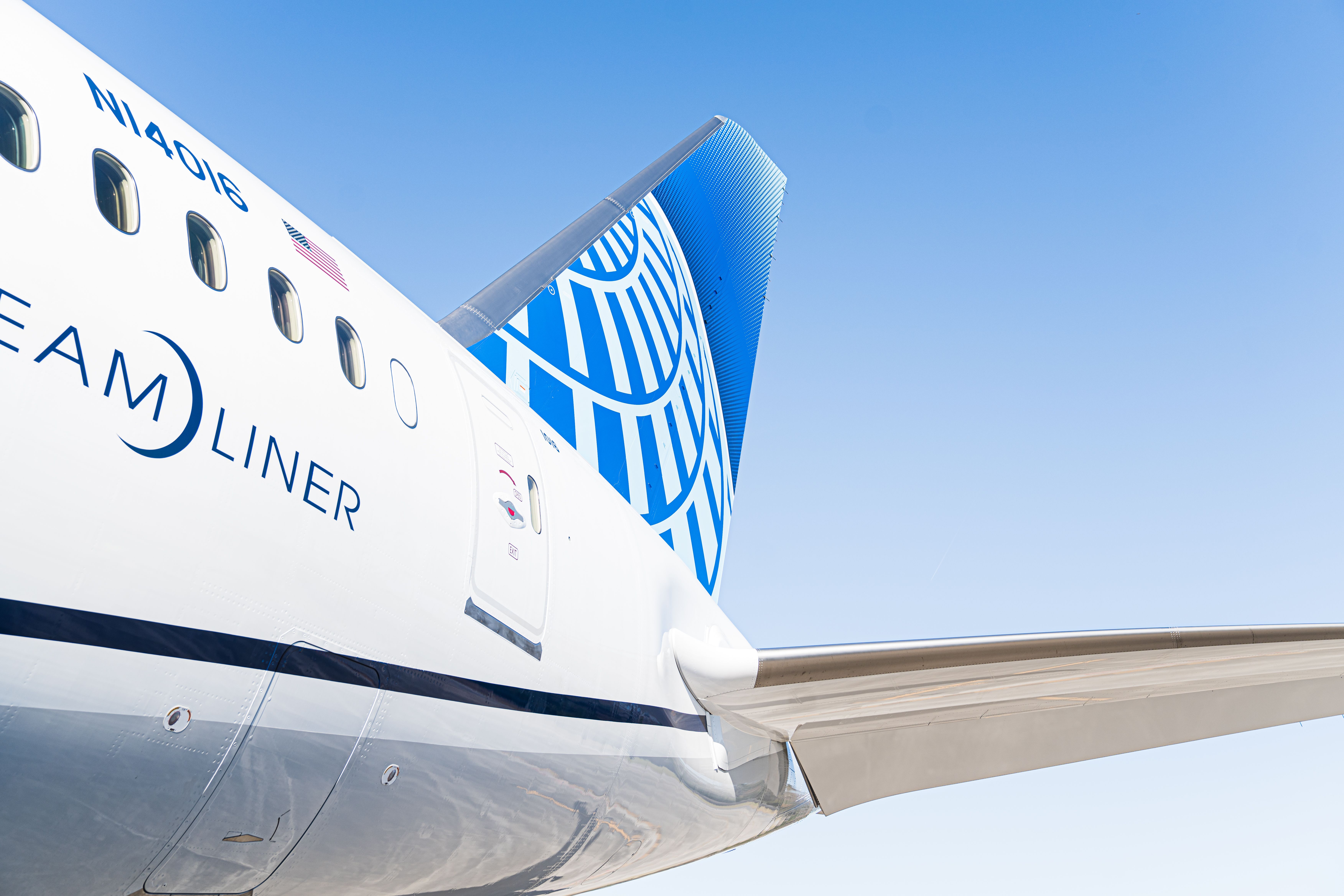 How Many Miles Does It Take To Book United Airlines Polaris Business Class?