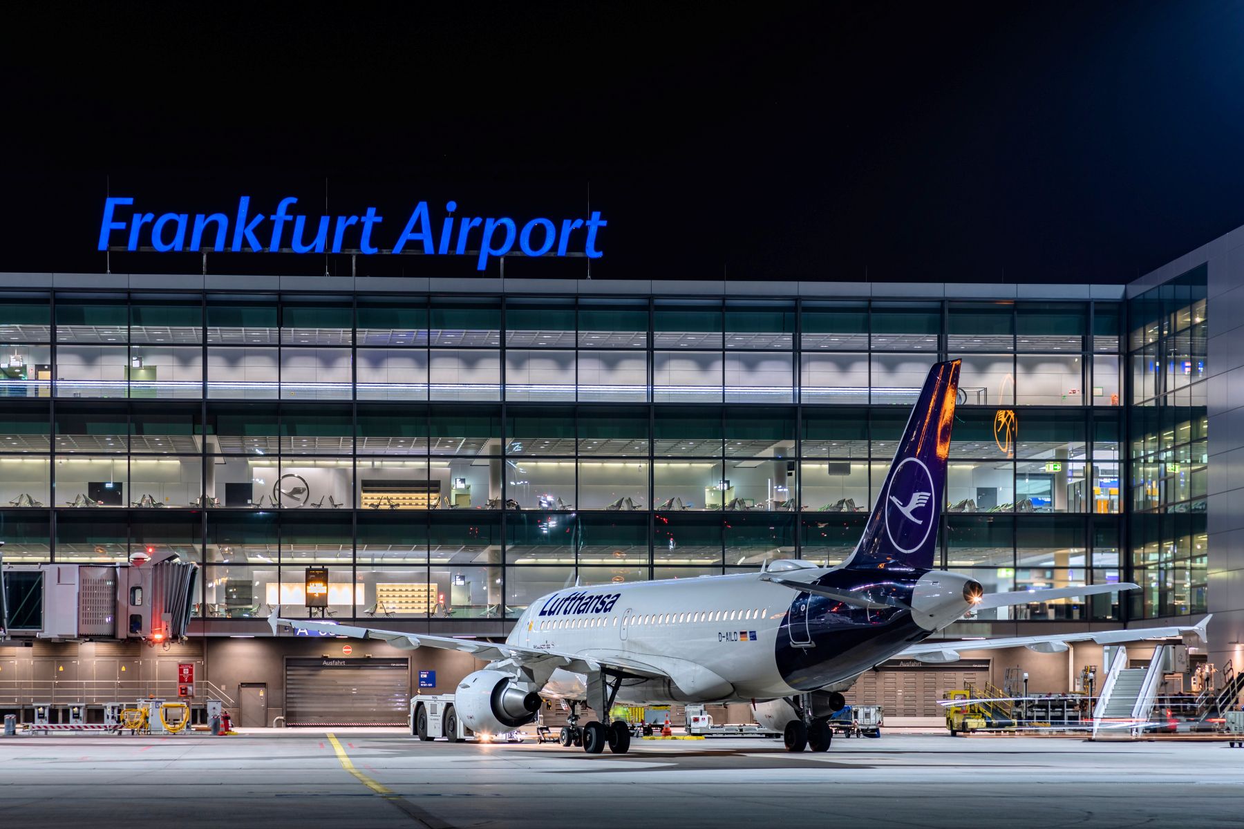 Airport Chaos: Frankfurt Security Workers Will Join Lufthansa Ground Crew On Strike