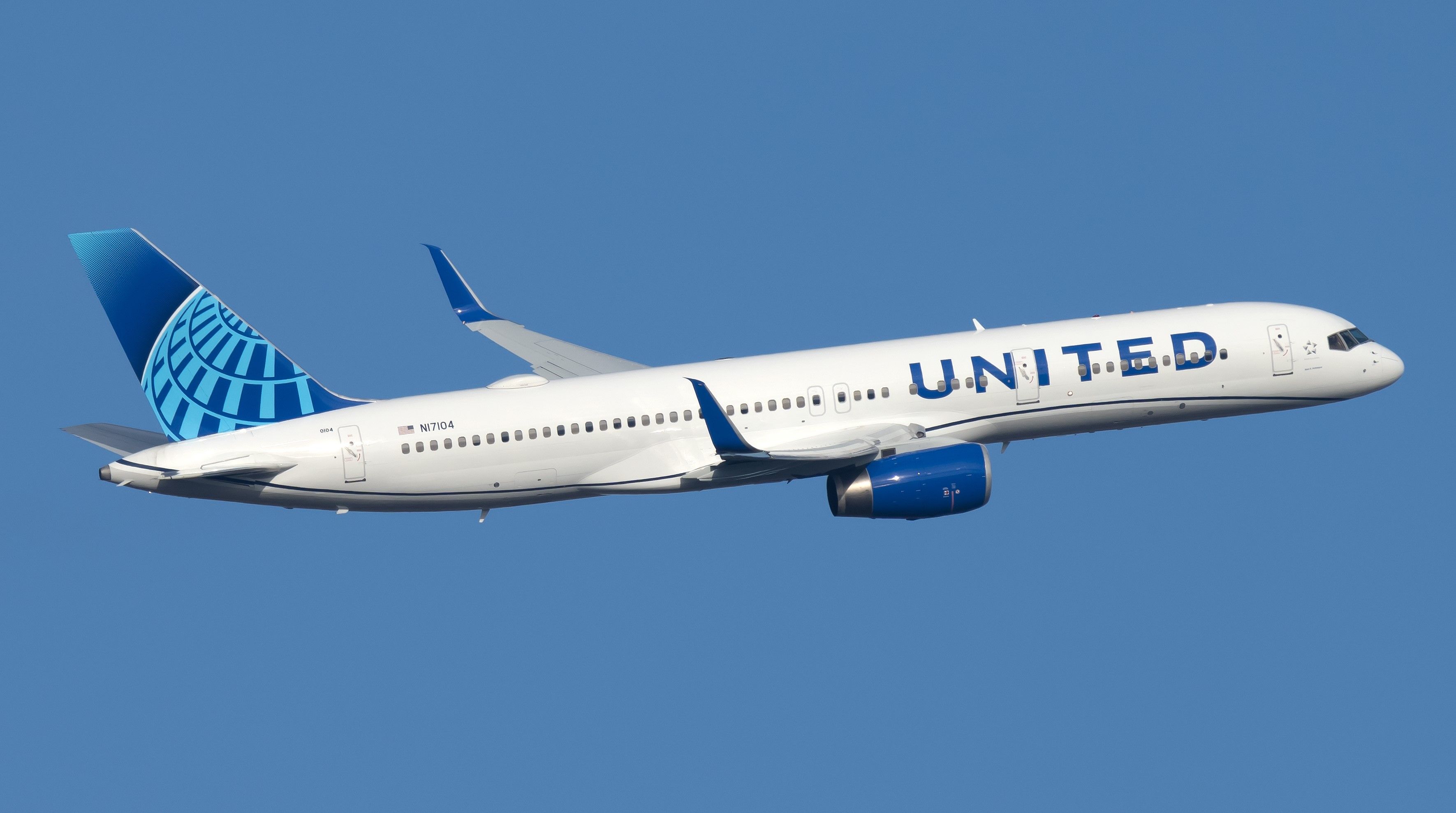 How To Use The United Airlines Young Adult Discount