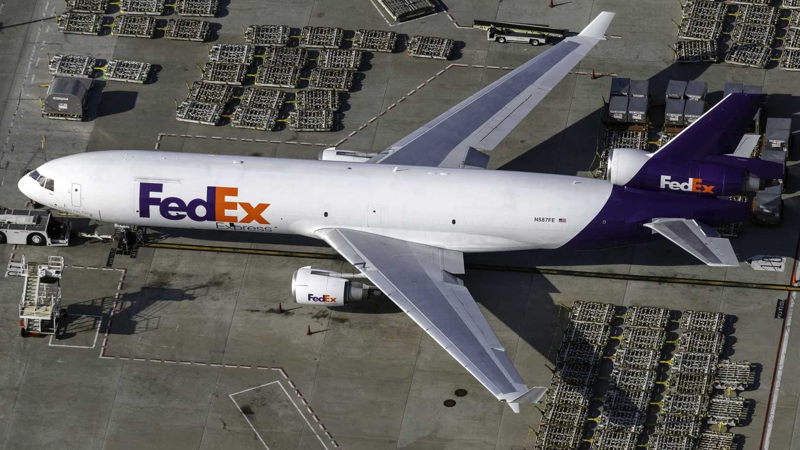 N587FE FedEx McDonnell Douglas MD-11F 