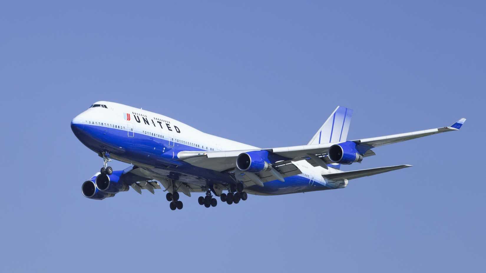 United flight 384 60 photos - Arptravels.com
