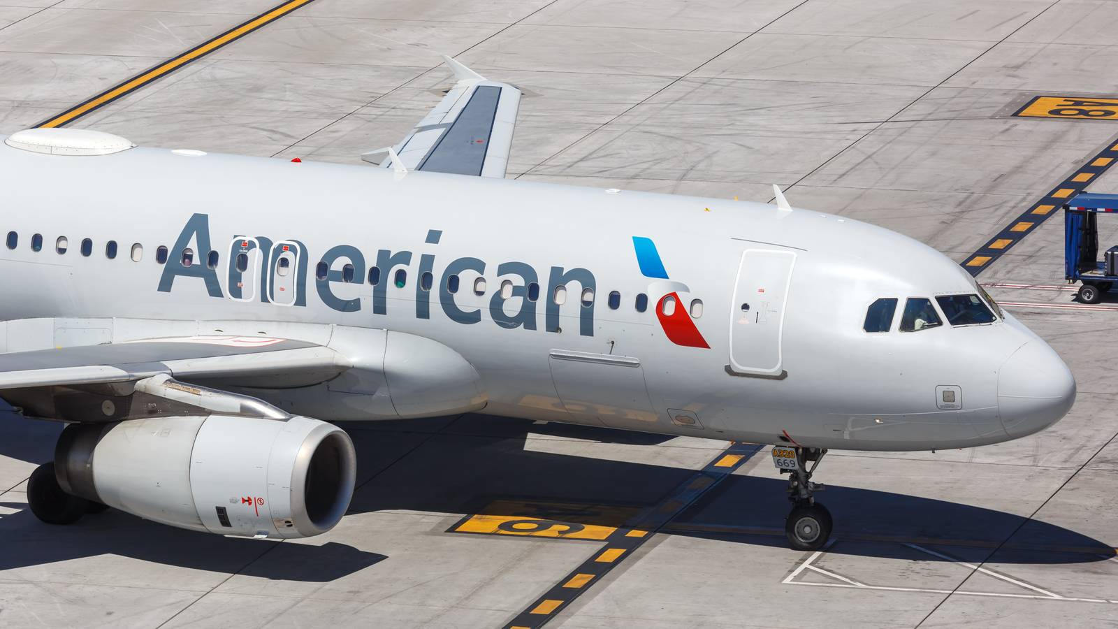 American Airlines To Begin Offering Free Ad-Based WiFi